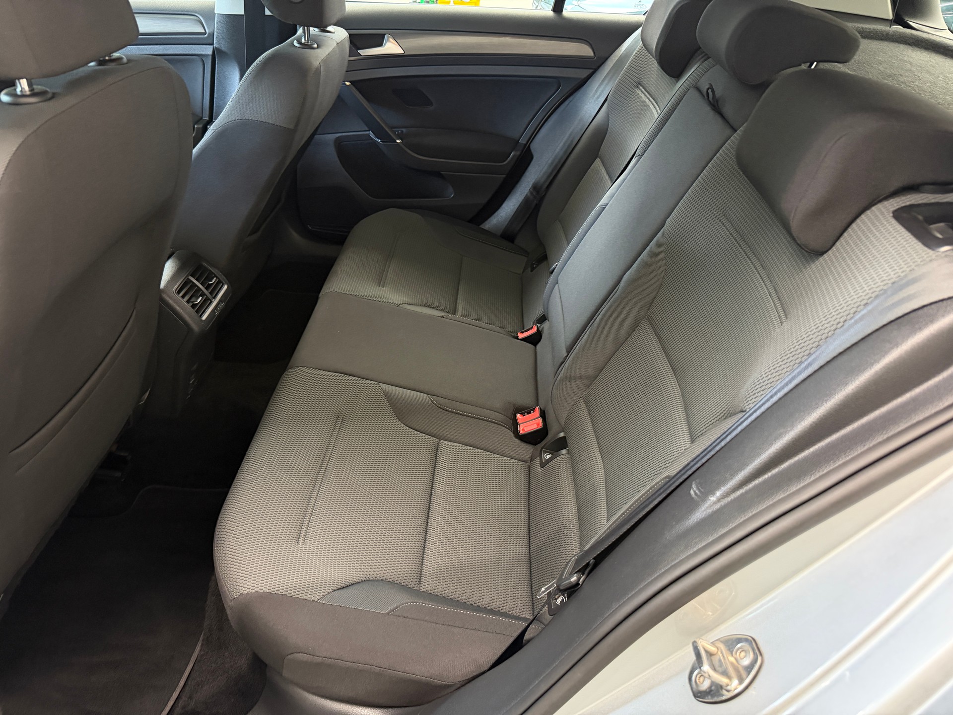 VW Golf 1.4 TSI Comfortline-image-13
