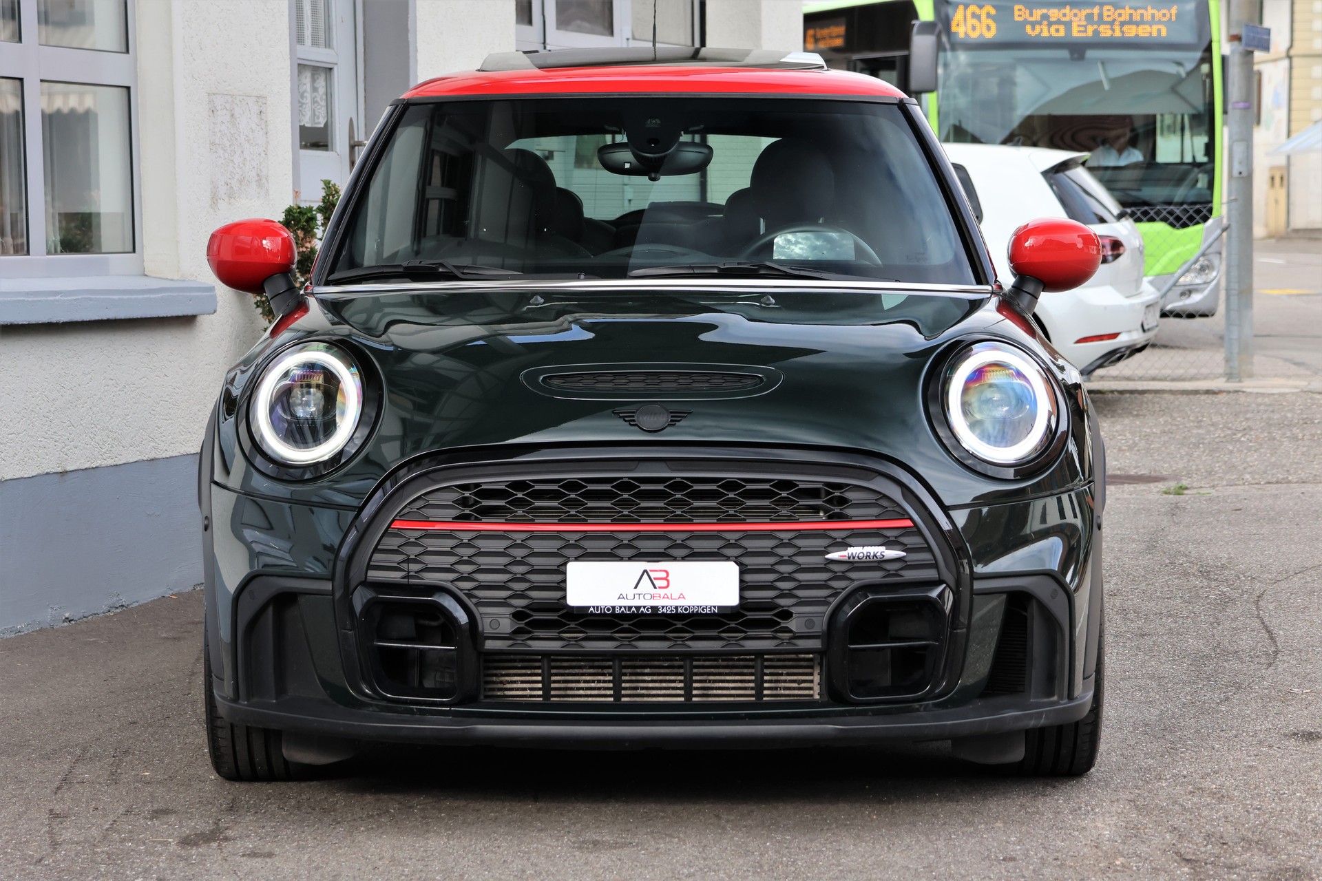 MINI Cooper John Cooper Works Steptronic (CH)-image-1