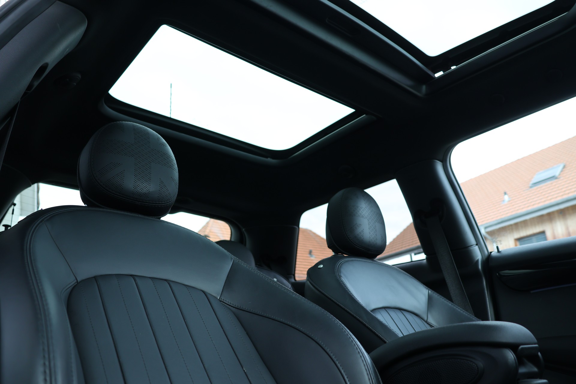 MINI Cooper John Cooper Works Steptronic (CH)-image-19