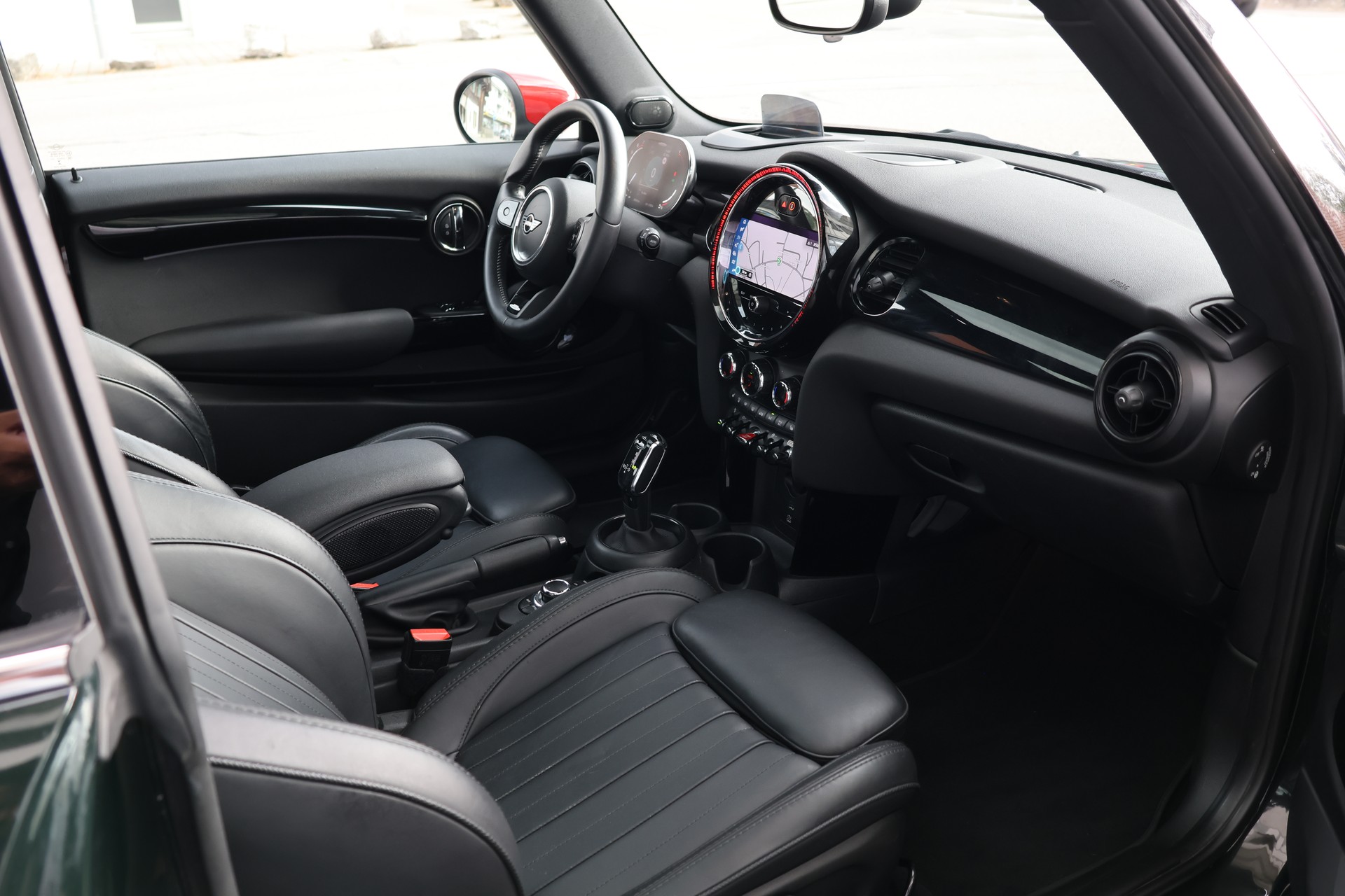 MINI Cooper John Cooper Works Steptronic (CH)-image-17