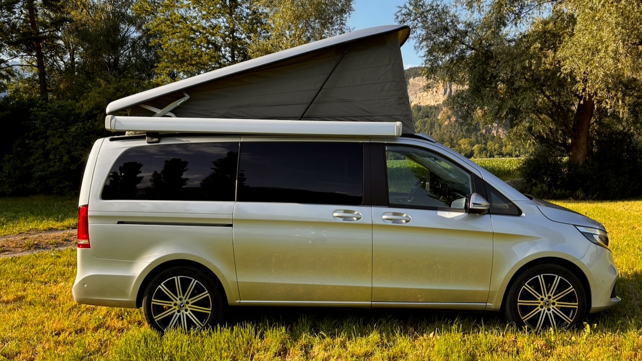 MERCEDES-BENZ 250 d 4Matic-image-10