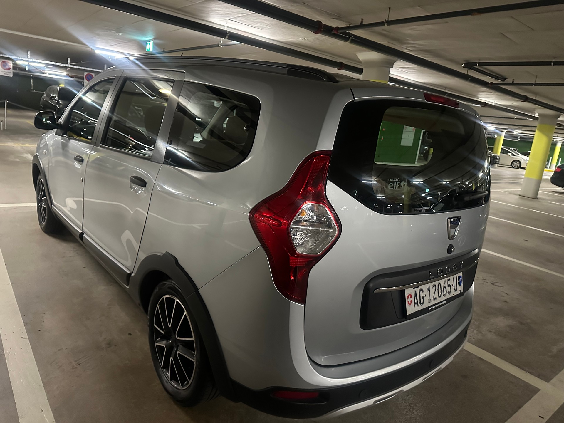 DACIA Lodgy TCE 130 Stepway 7PL-image-4