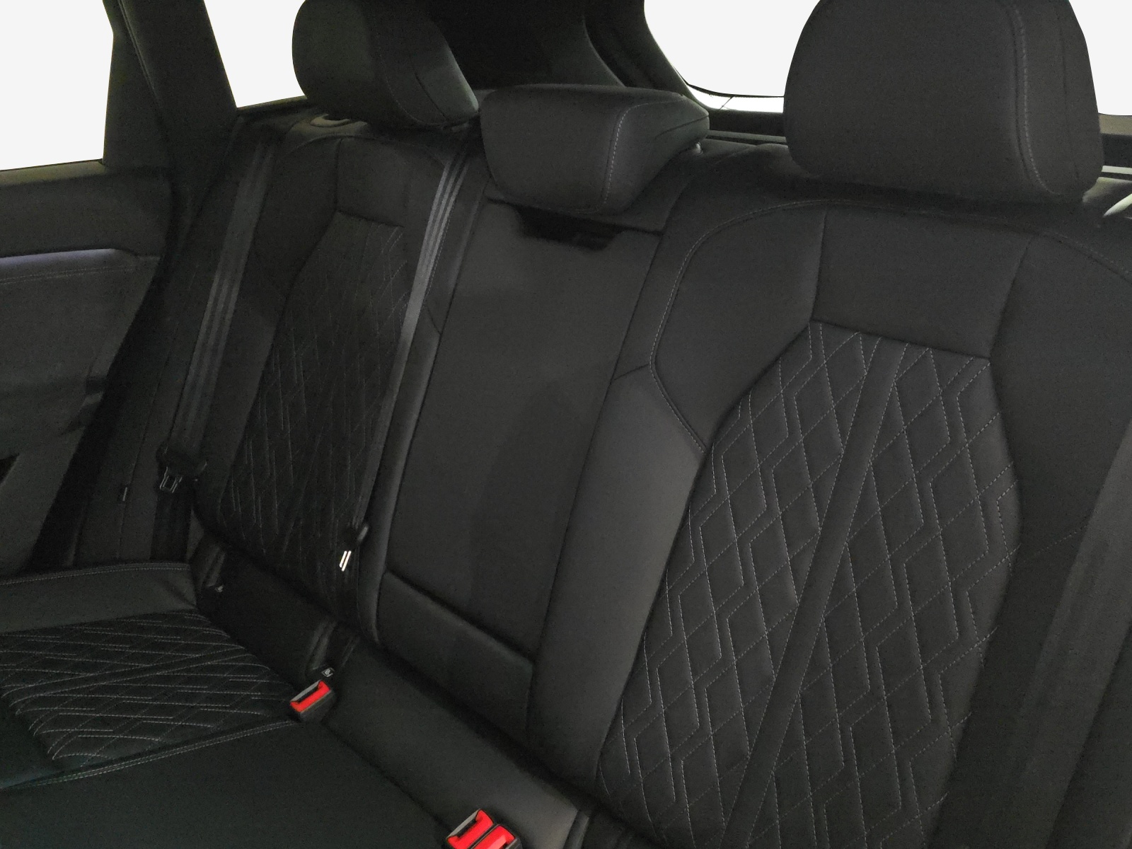 AUDI SQ6 e-tron quattro-image-11