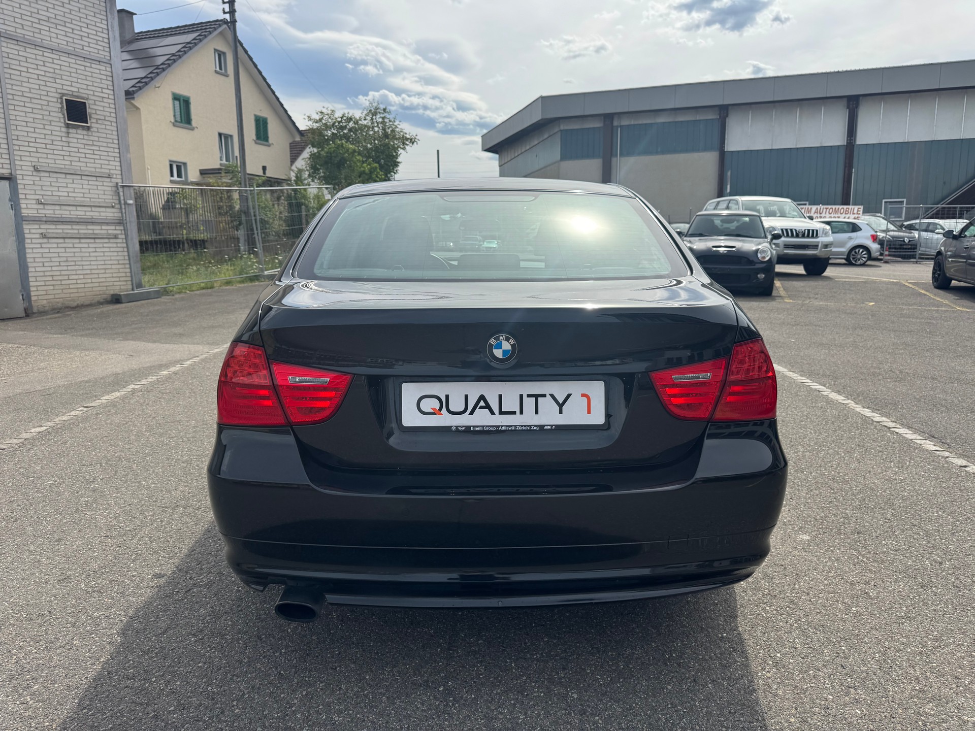 BMW 320i Steptronic-image-5