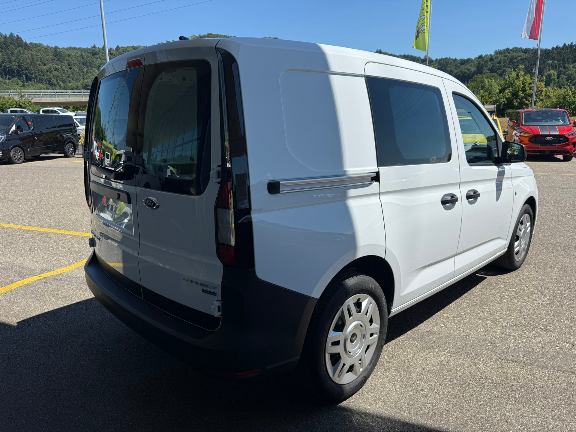 FORD Transit Connect Kasten 1.5 EcoBoost PHEV Trend-image-5