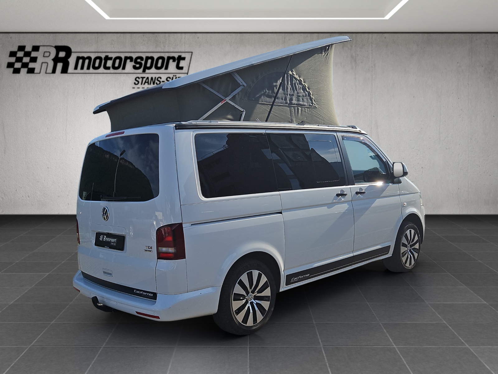 VW T5 California 2.0 Bi-TDI Beach Edition 4Motion DSG-image-12
