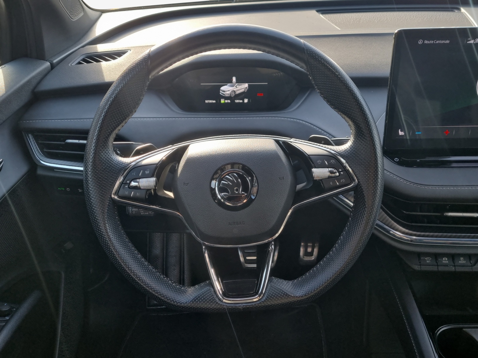 SKODA Enyaq iV 60 SportLine-image-10