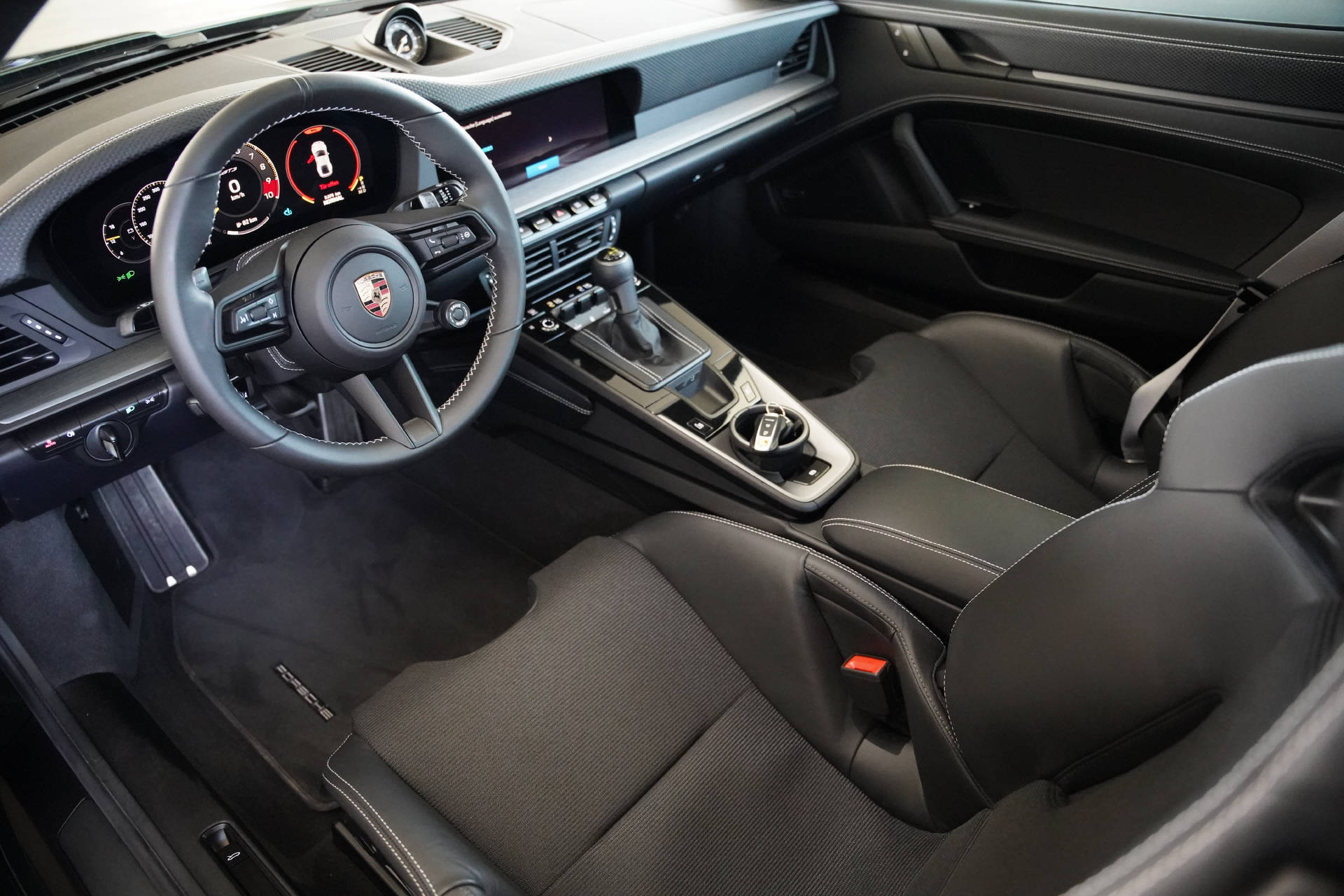 PORSCHE 911 Carrera GT3 PDK Touring Oakgreen-image-6