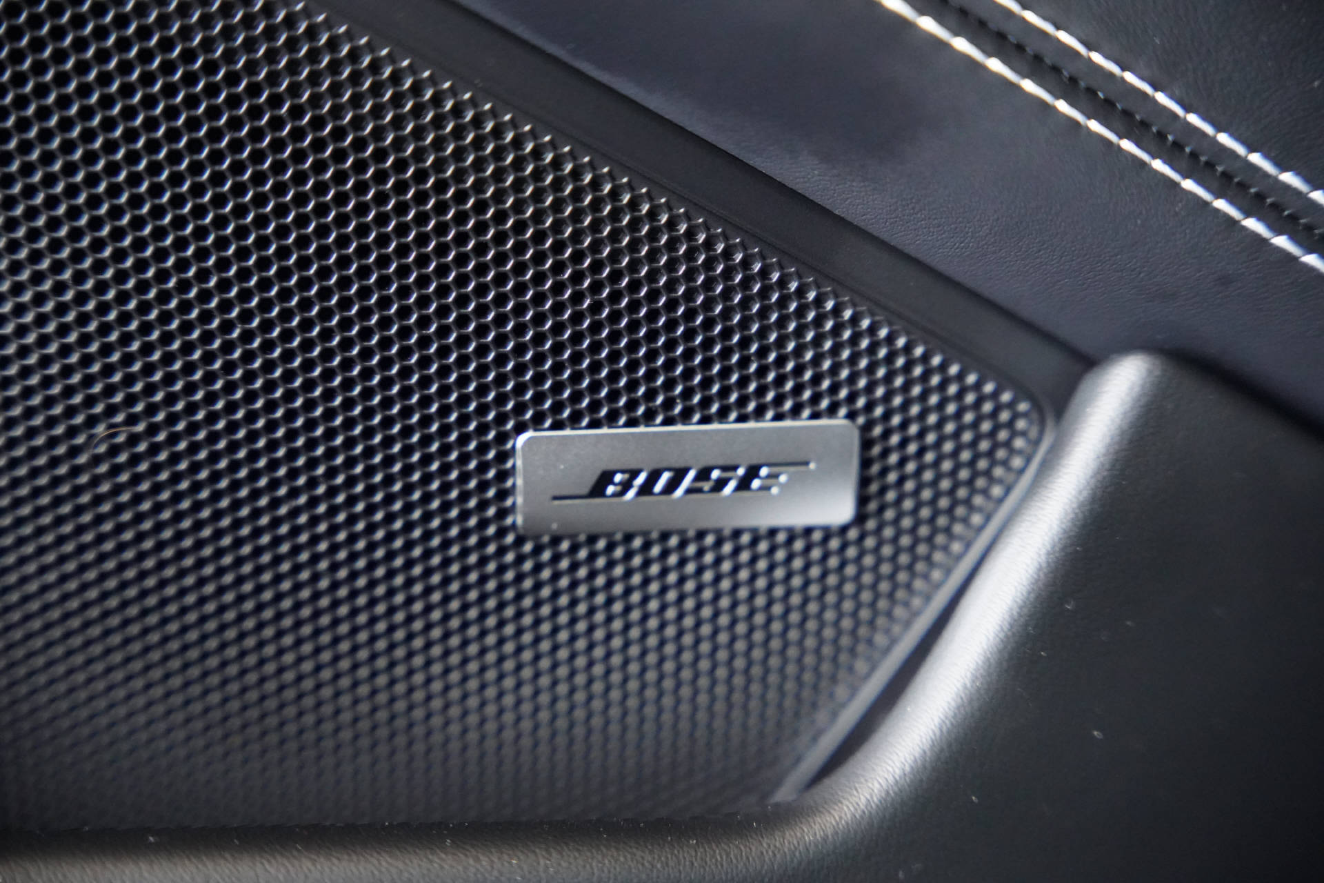 PORSCHE 911 Carrera GT3 PDK Touring Oakgreen-image-14