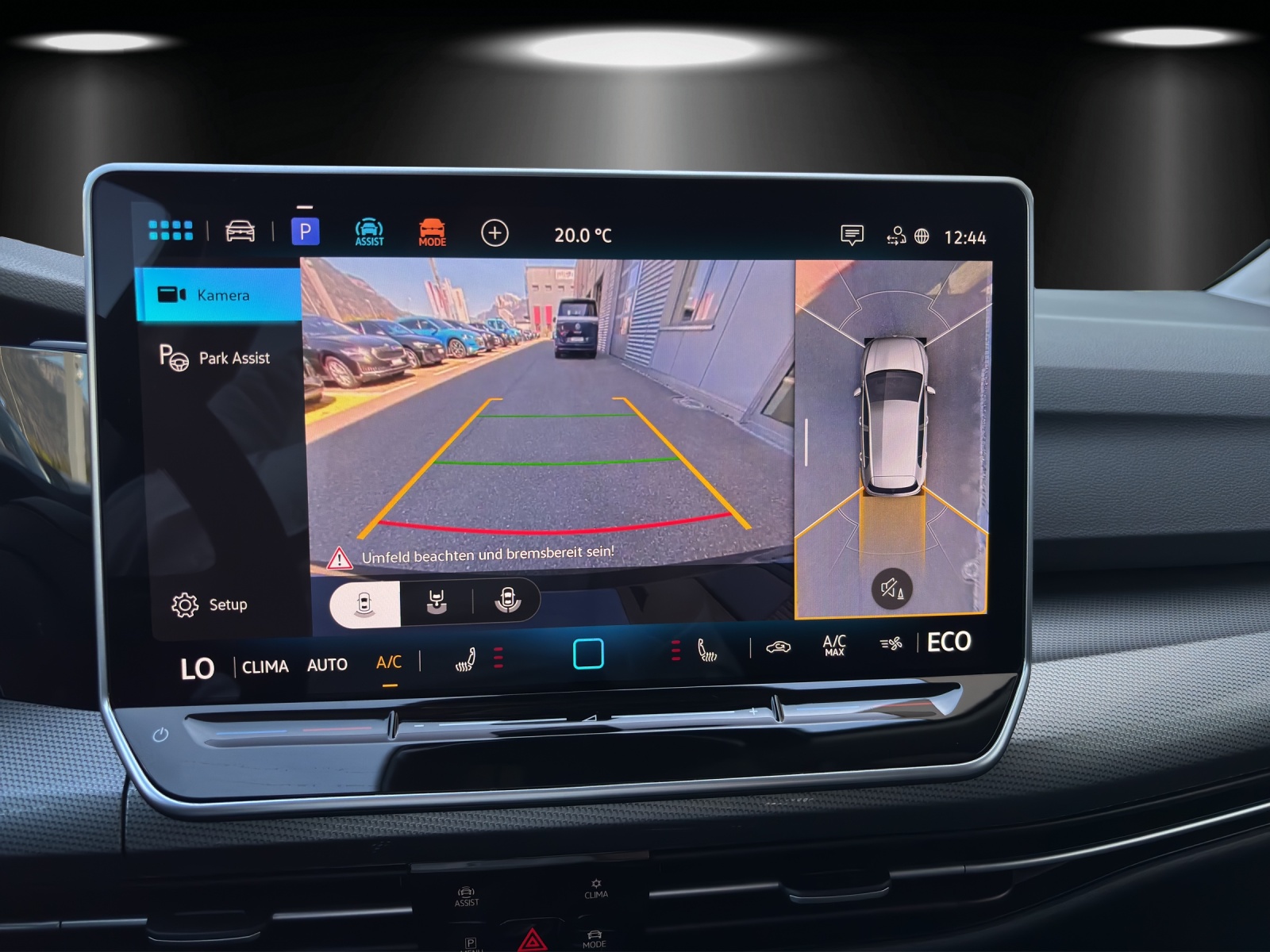 VW Golf 1.5 TSI PHEV Style-image-11