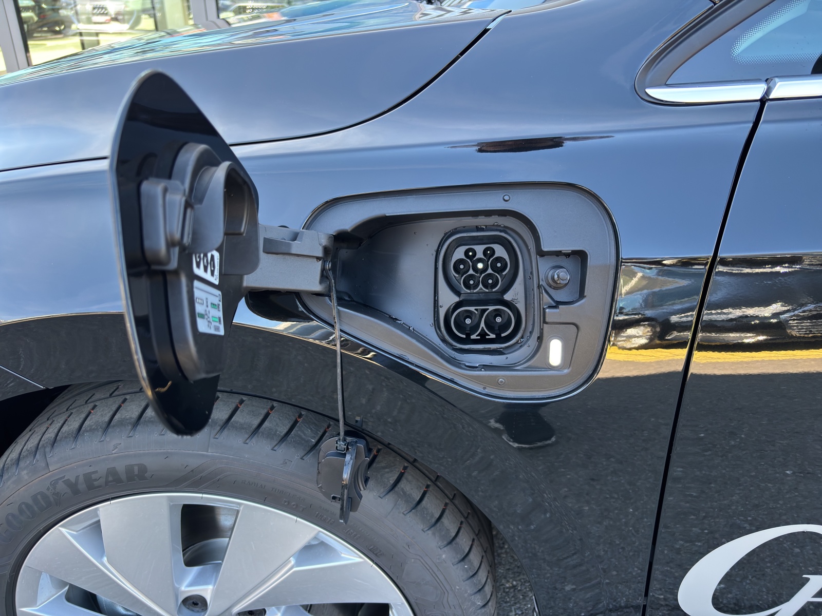 VW Golf 1.5 TSI PHEV Style-image-14