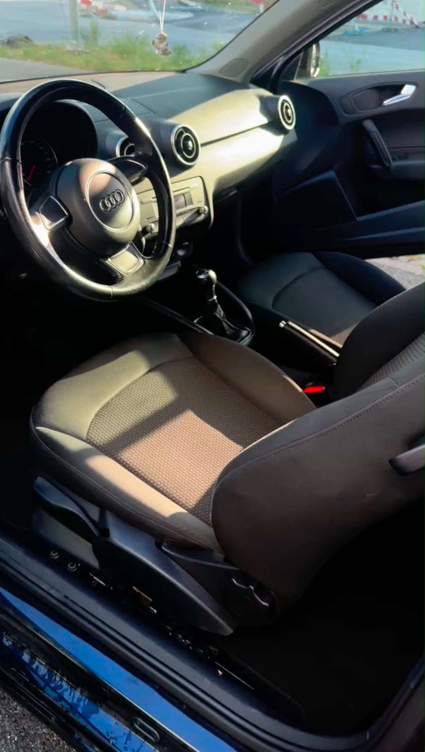AUDI 1.2 TFSI Attraction-image-3