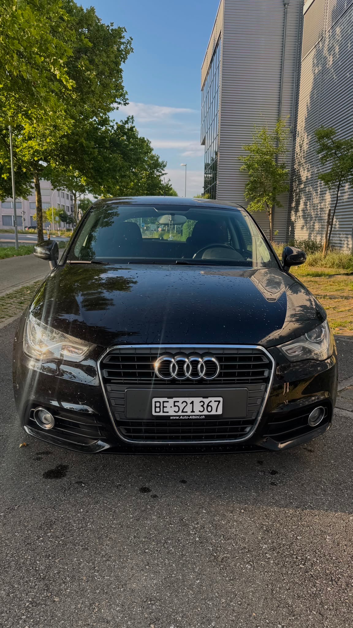 AUDI 1.2 TFSI Attraction-image-0
