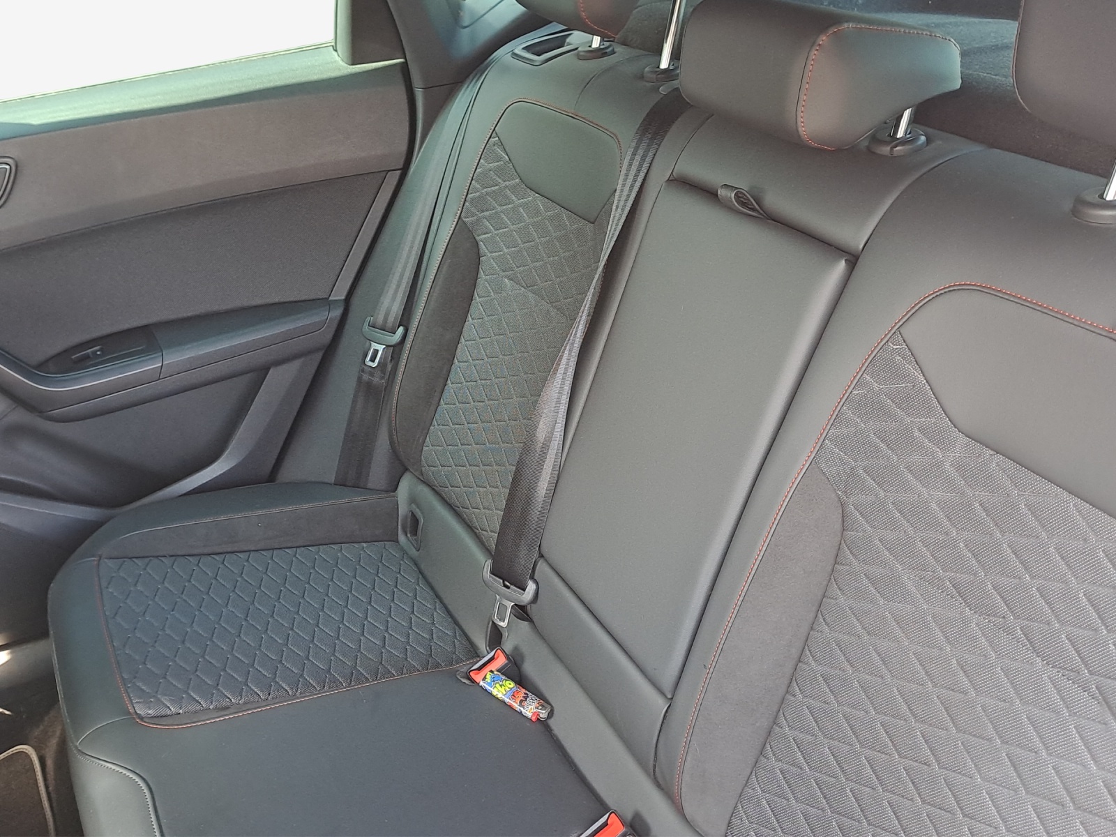 SEAT Ateca 1.5 TSI EVO Hola FR DSG-image-11