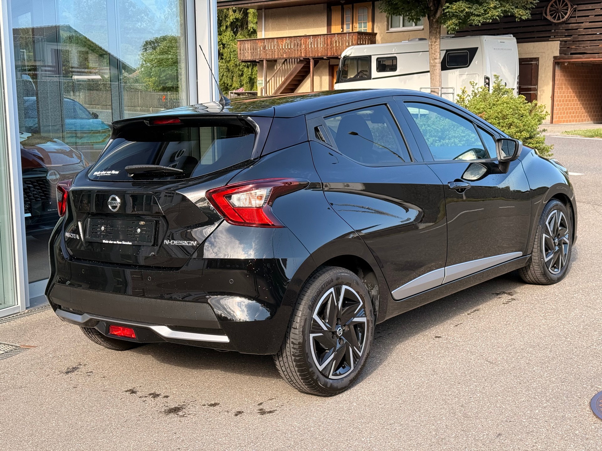 NISSAN Micra IG-T n-design Xtronic-image-3