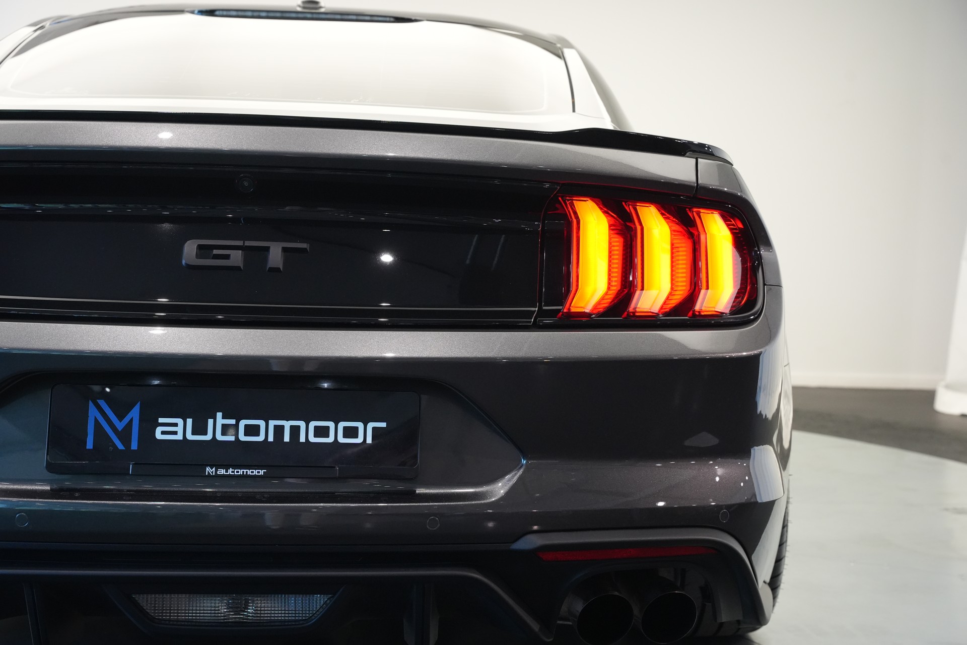 FORD Mustang Fastback 5.0 V8 GT Automat-image-35