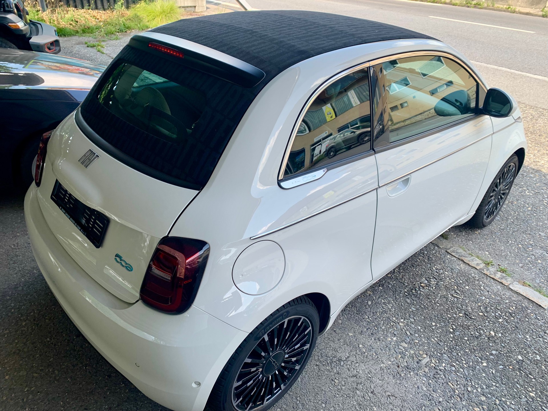 FIAT 500 C el 87 kW La Prima-image-3