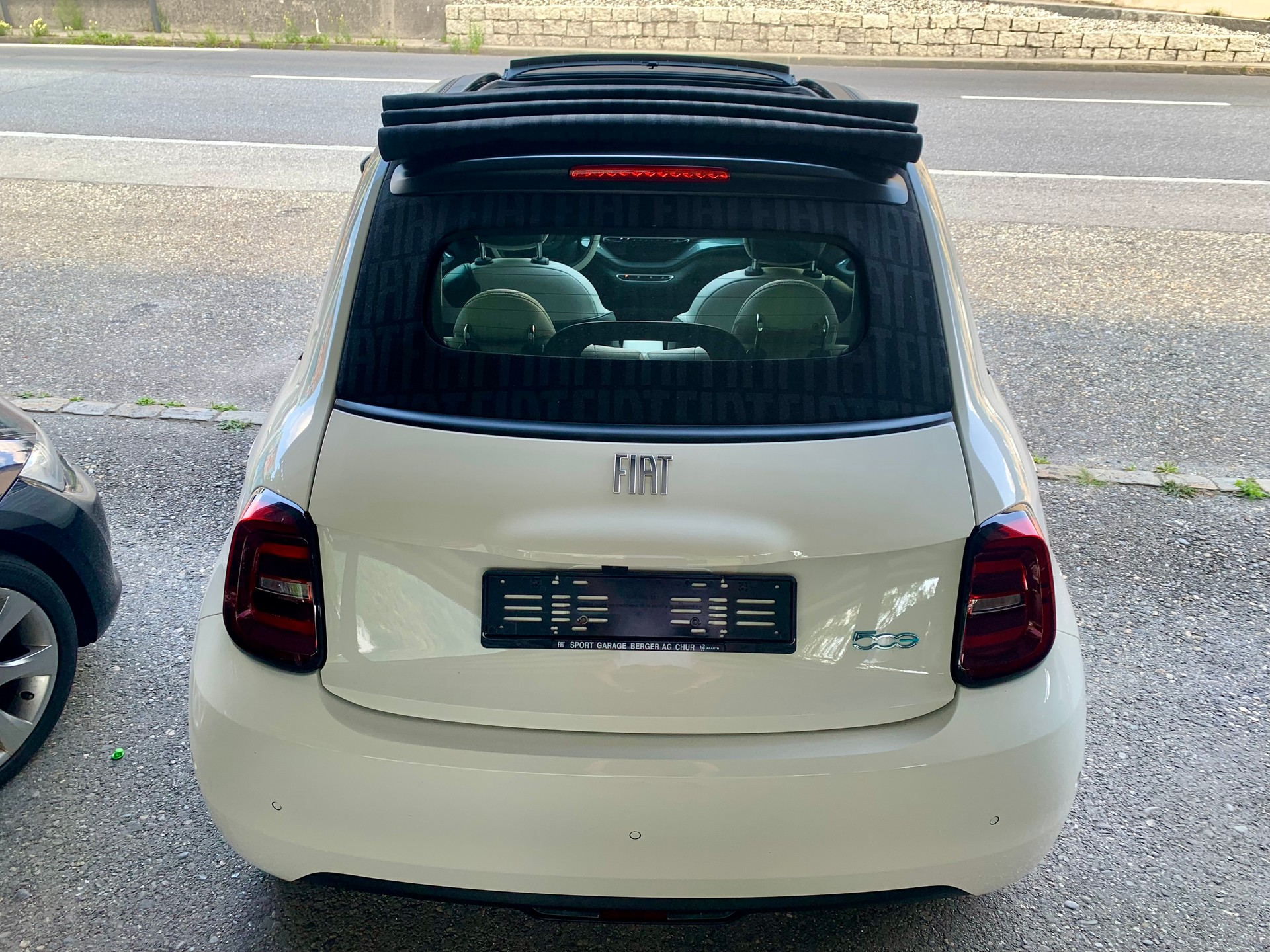 FIAT 500 C el 87 kW La Prima-image-6