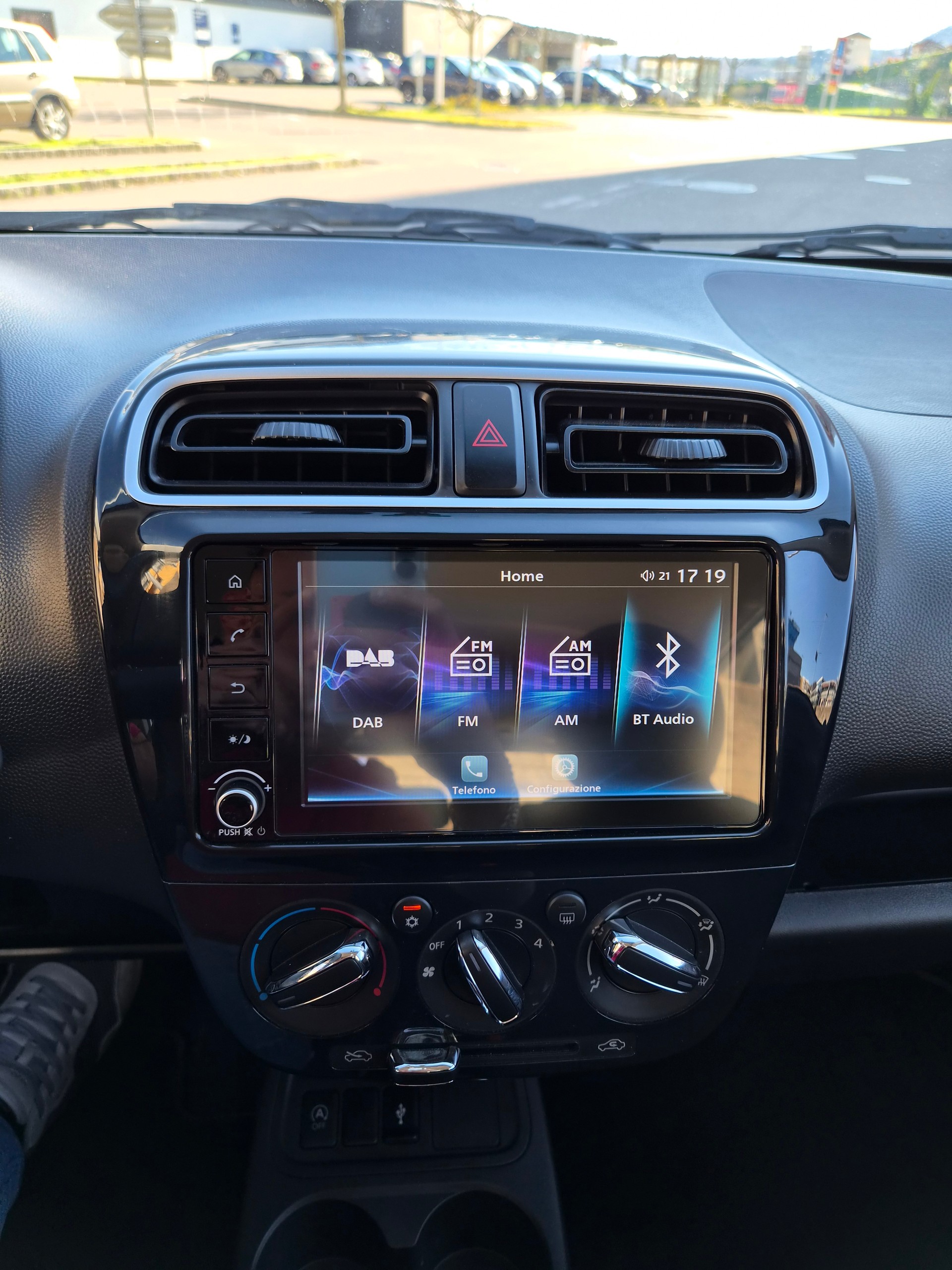 MITSUBISHI Space Star 1.2 CVT Intense+-image-9