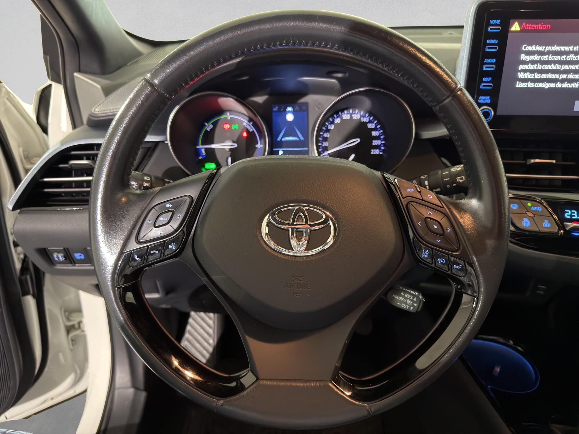 TOYOTA C-HR 1.8 HSD CVT Comfort-image-9