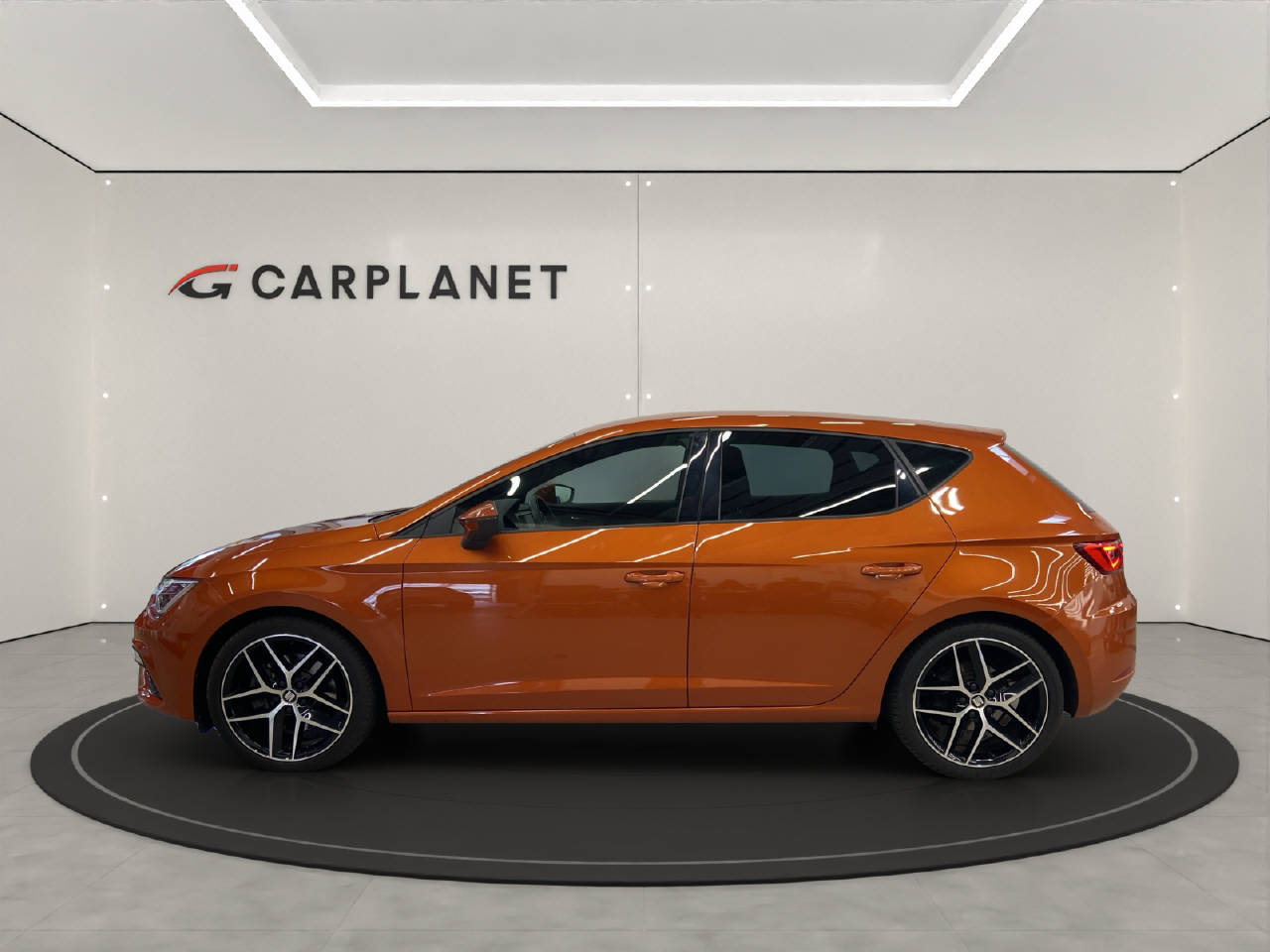 SEAT Leon 2.0 TSI FR DSG-image-1