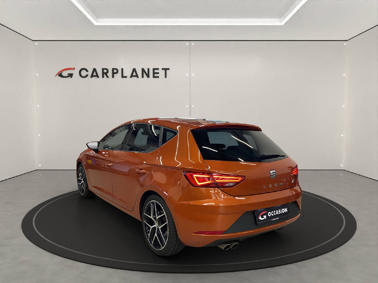 SEAT Leon 2.0 TSI FR DSG-image-2