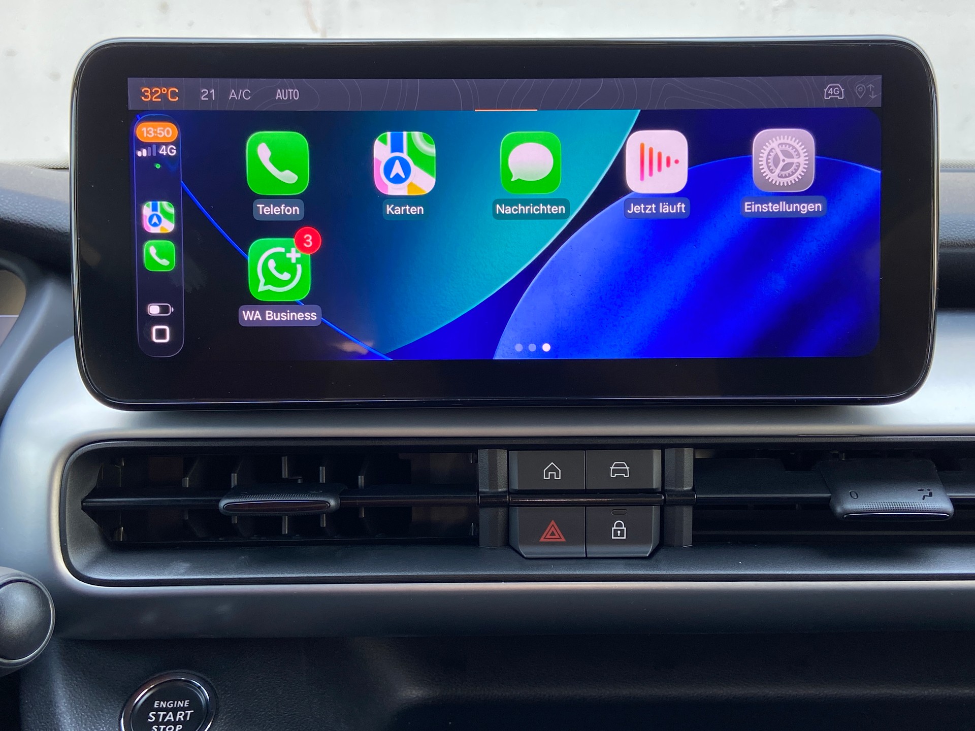 JEEP Avenger 1.2 Turbo MHEV Upland Plus 4xe-image-10