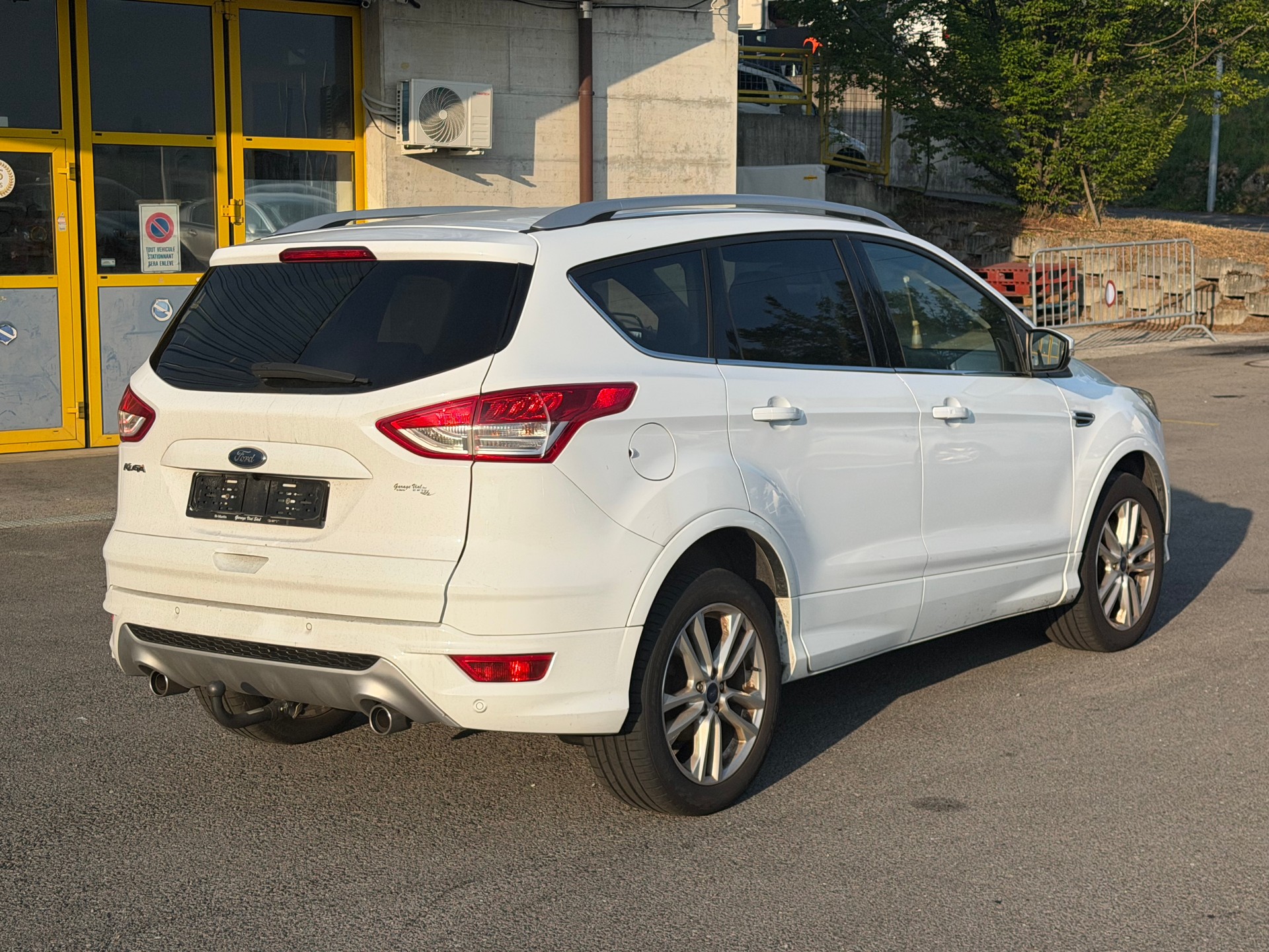 FORD Kuga 2.0 TDCi Titanium 4WD PowerShift-image-6