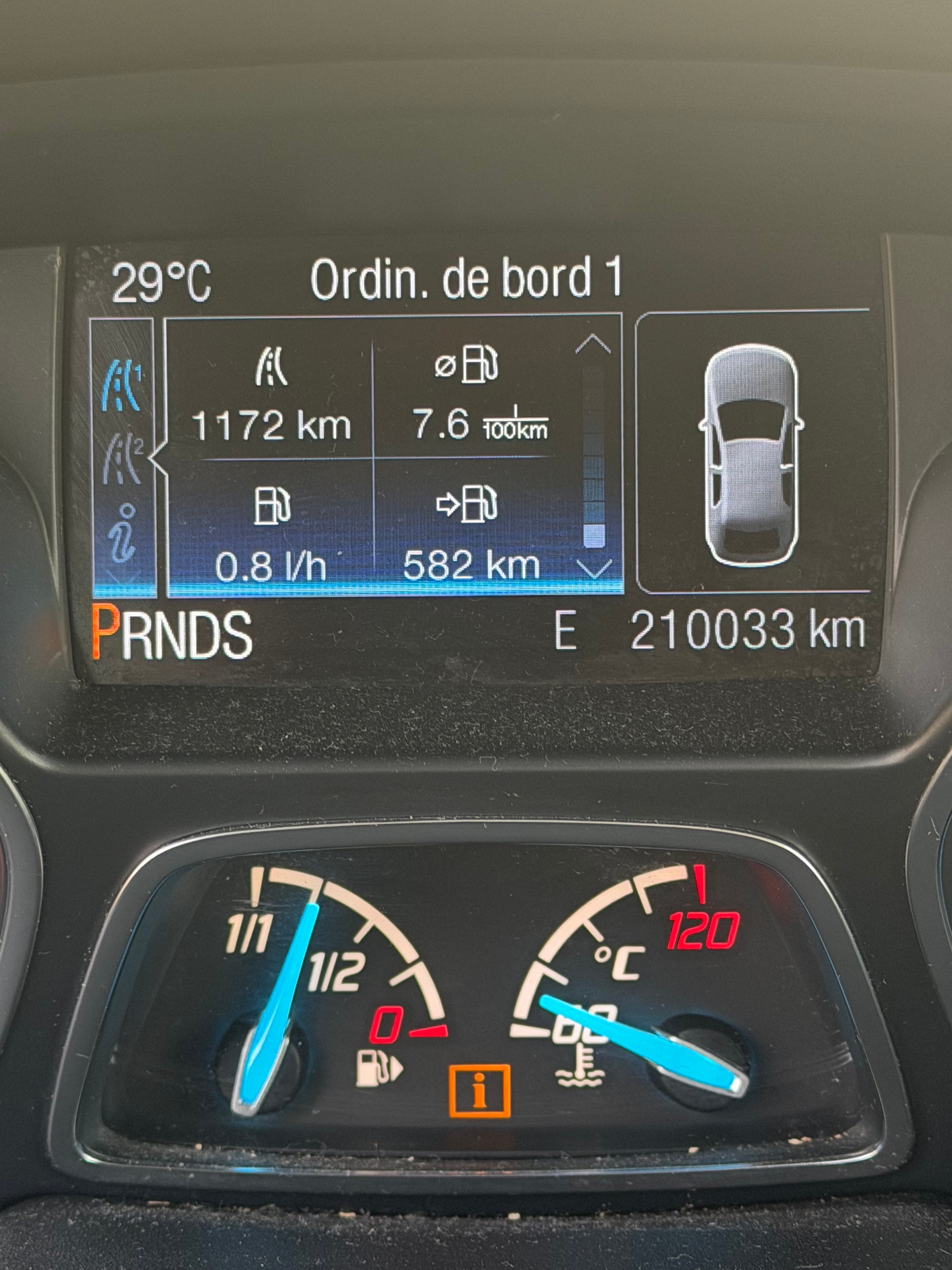 FORD Kuga 2.0 TDCi Titanium 4WD PowerShift-image-10