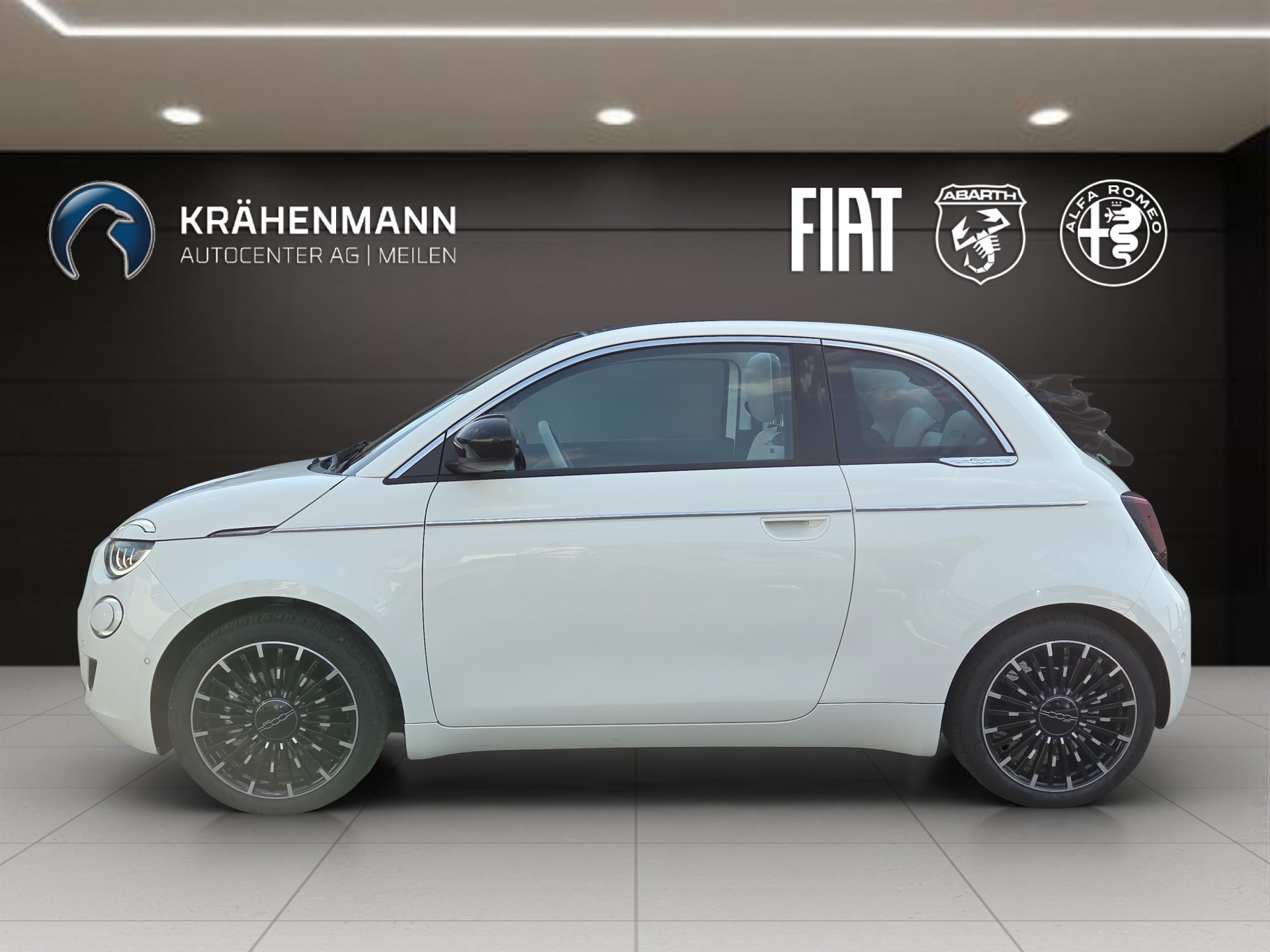 FIAT 500 Cabrio La Prima-showroom-element-1