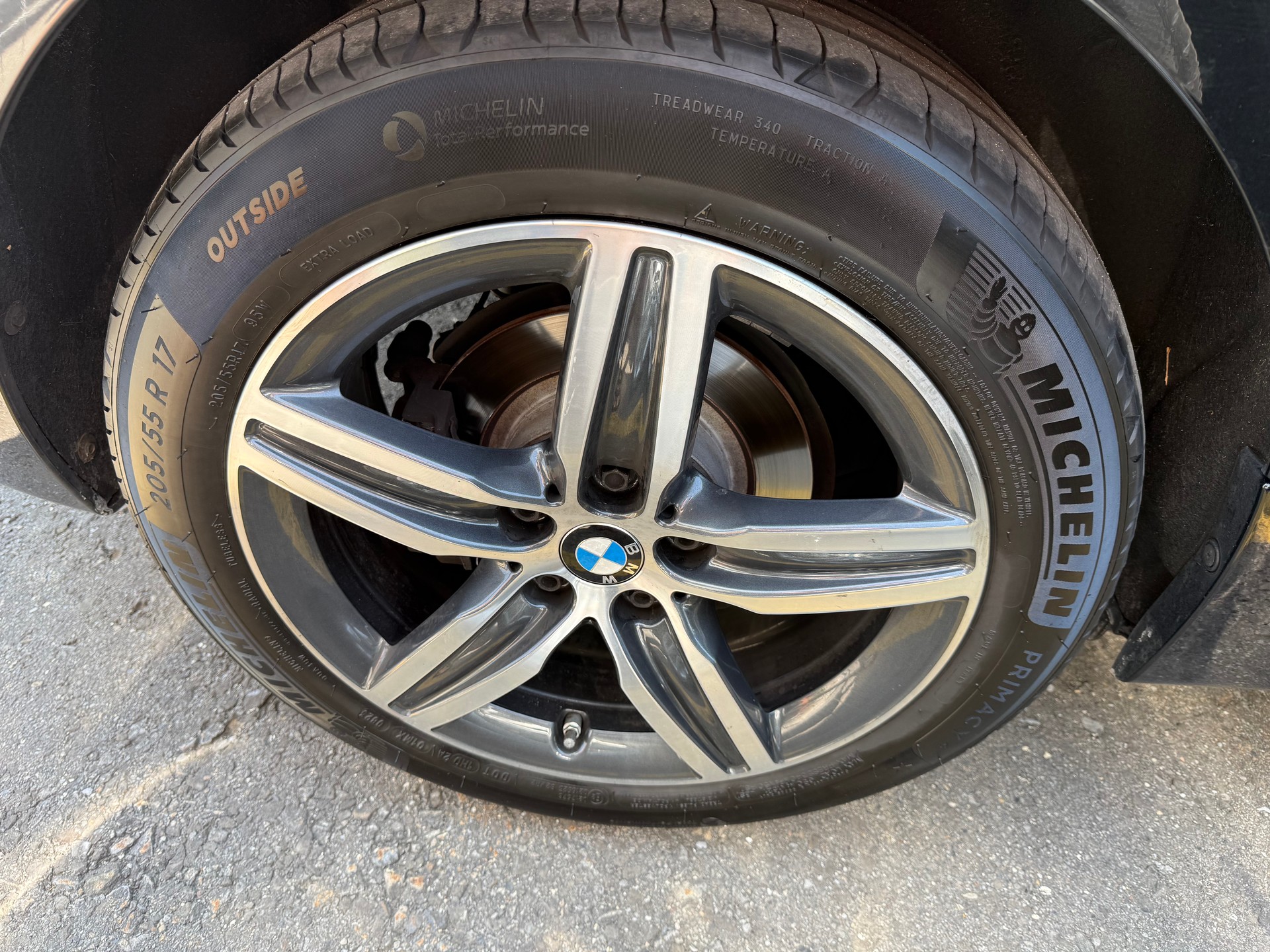 BMW 220d xDrive Active Tourer Sport Line Steptronic-image-25