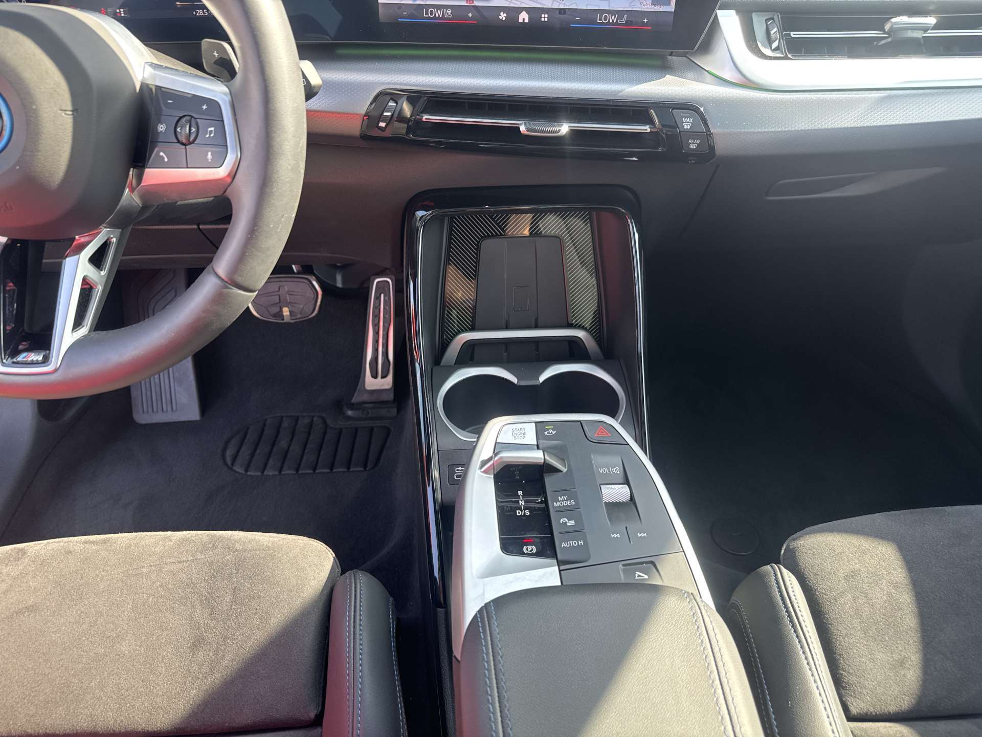BMW X1 xDrive 25e M Sport 245PS Automat-image-11
