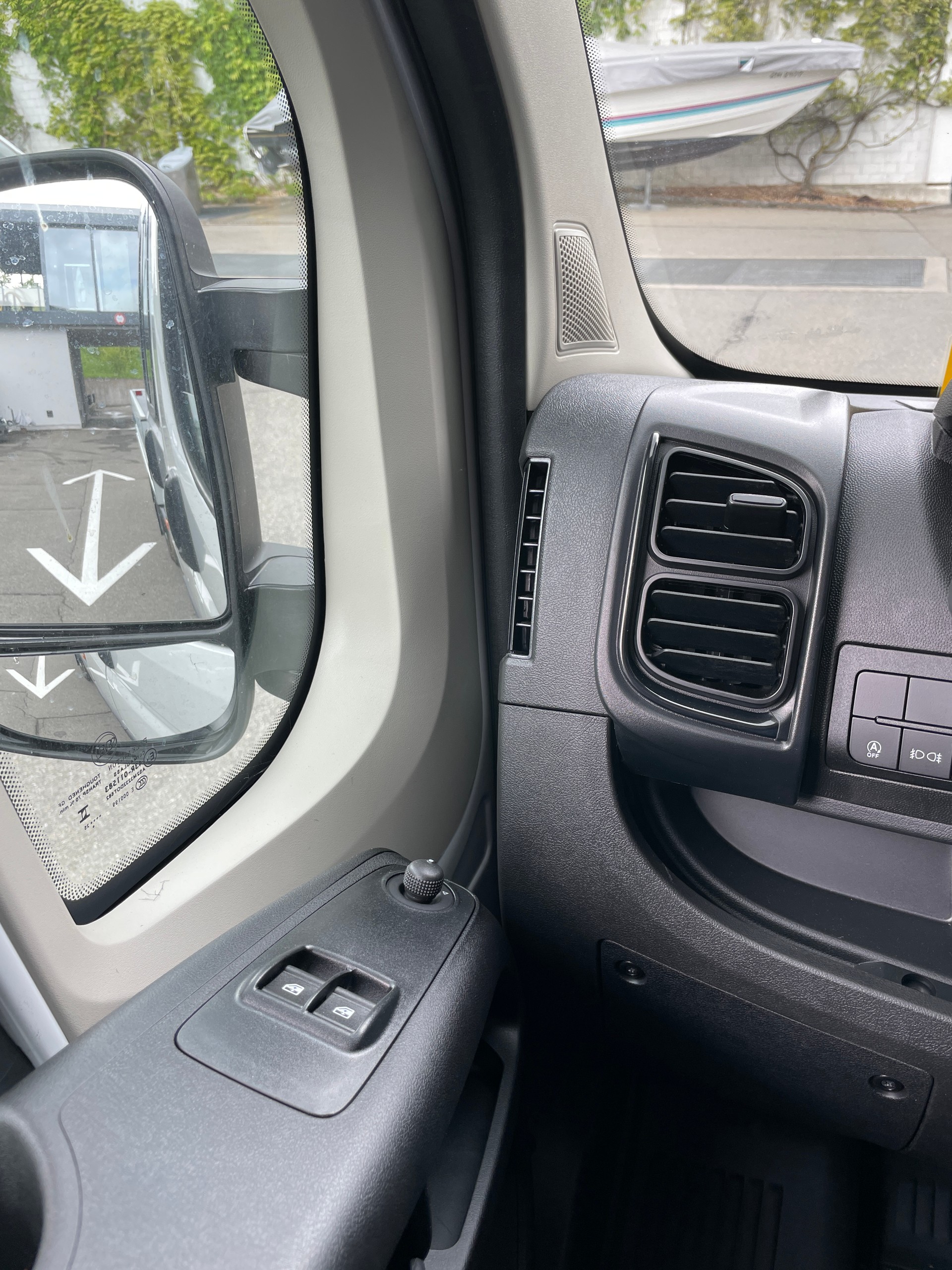 TOYOTA Proace MAX 2.2D DK Chassis HD Active 3,5t L3H1 Aut.-image-18