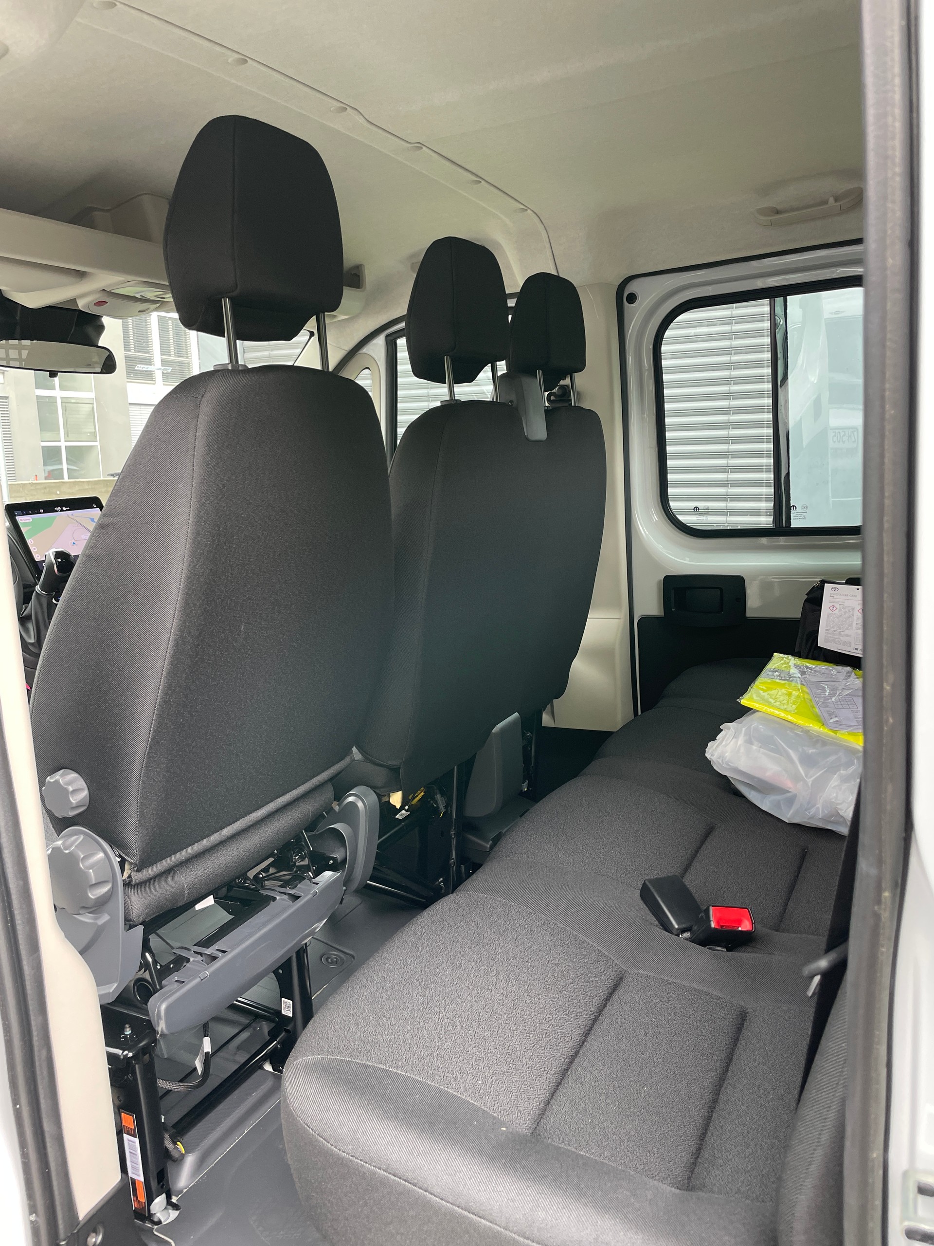 TOYOTA Proace MAX 2.2D DK Chassis HD Active 3,5t L3H1 Aut.-image-13