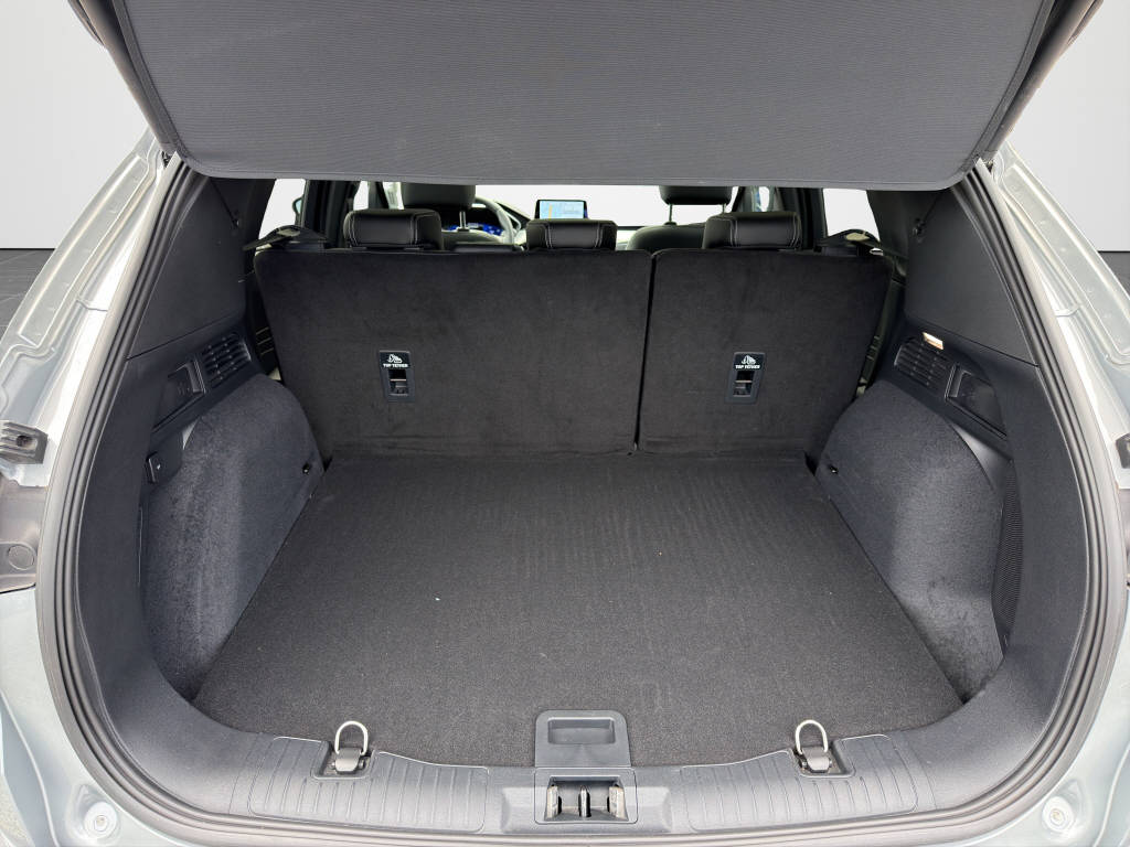 FORD Kuga 2.5 Hybrid Titanium X 4x4-image-14