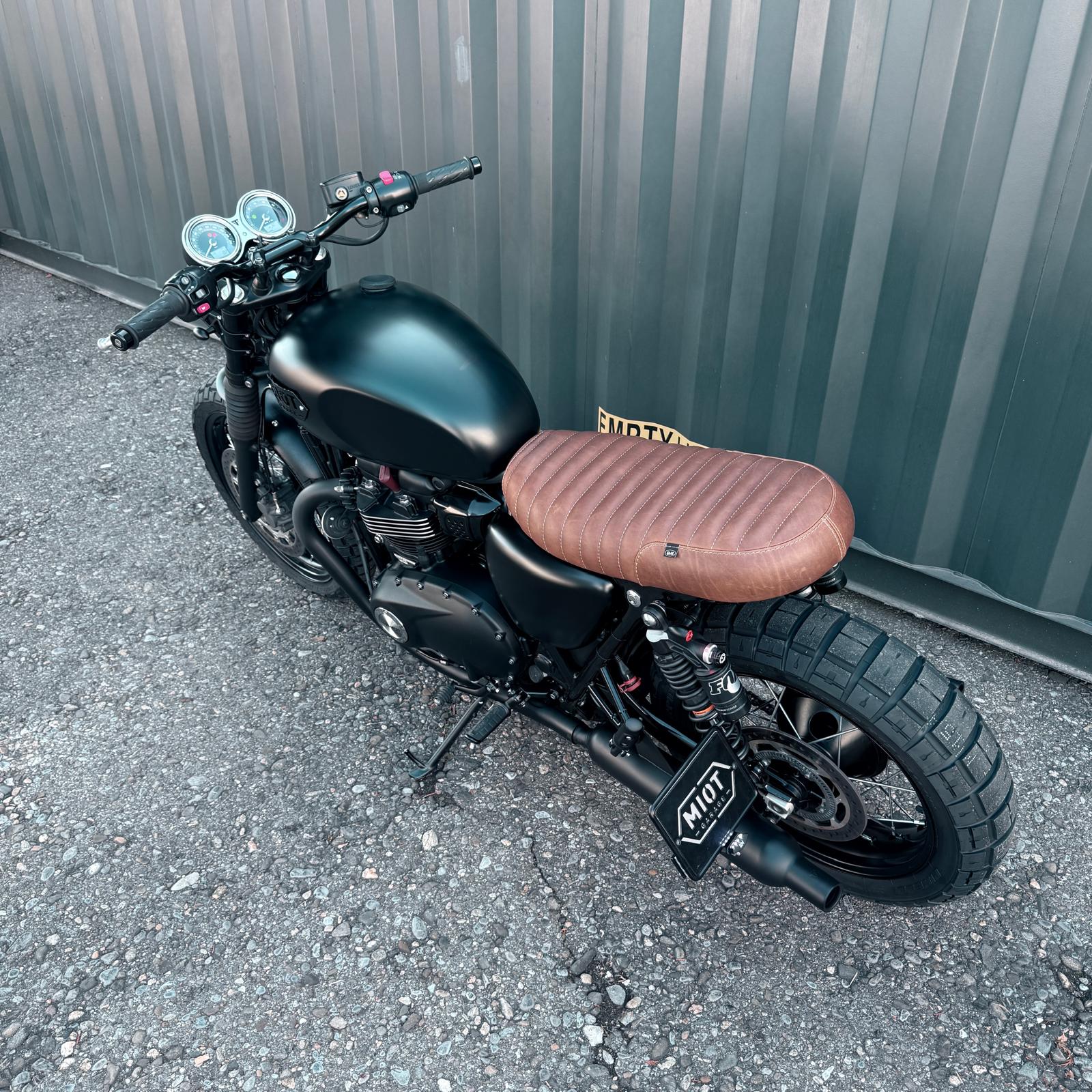 TRIUMPH Bonneville 900 T 100 ABS-showroom-element-3