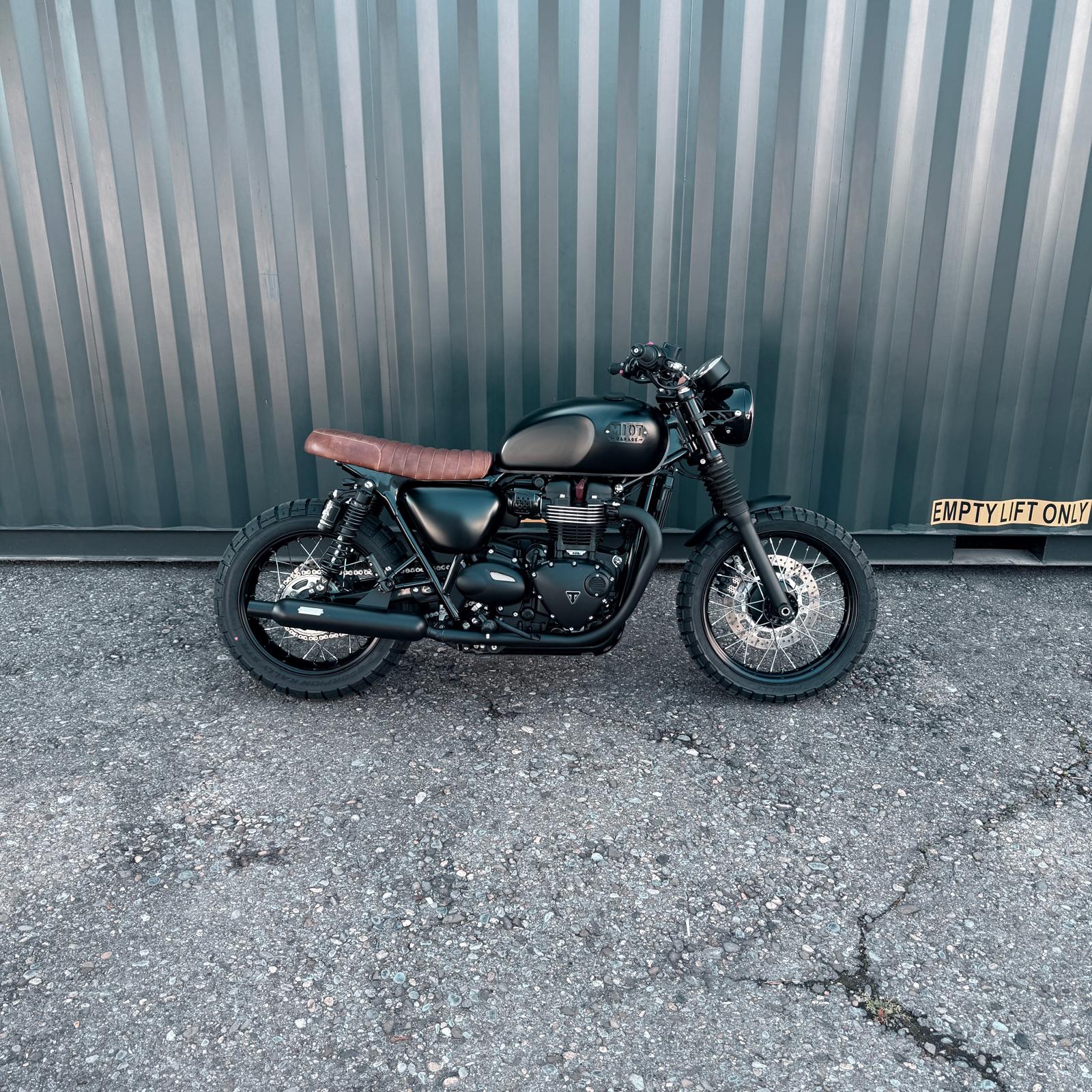 TRIUMPH Bonneville 900 T 100 ABS-image-4