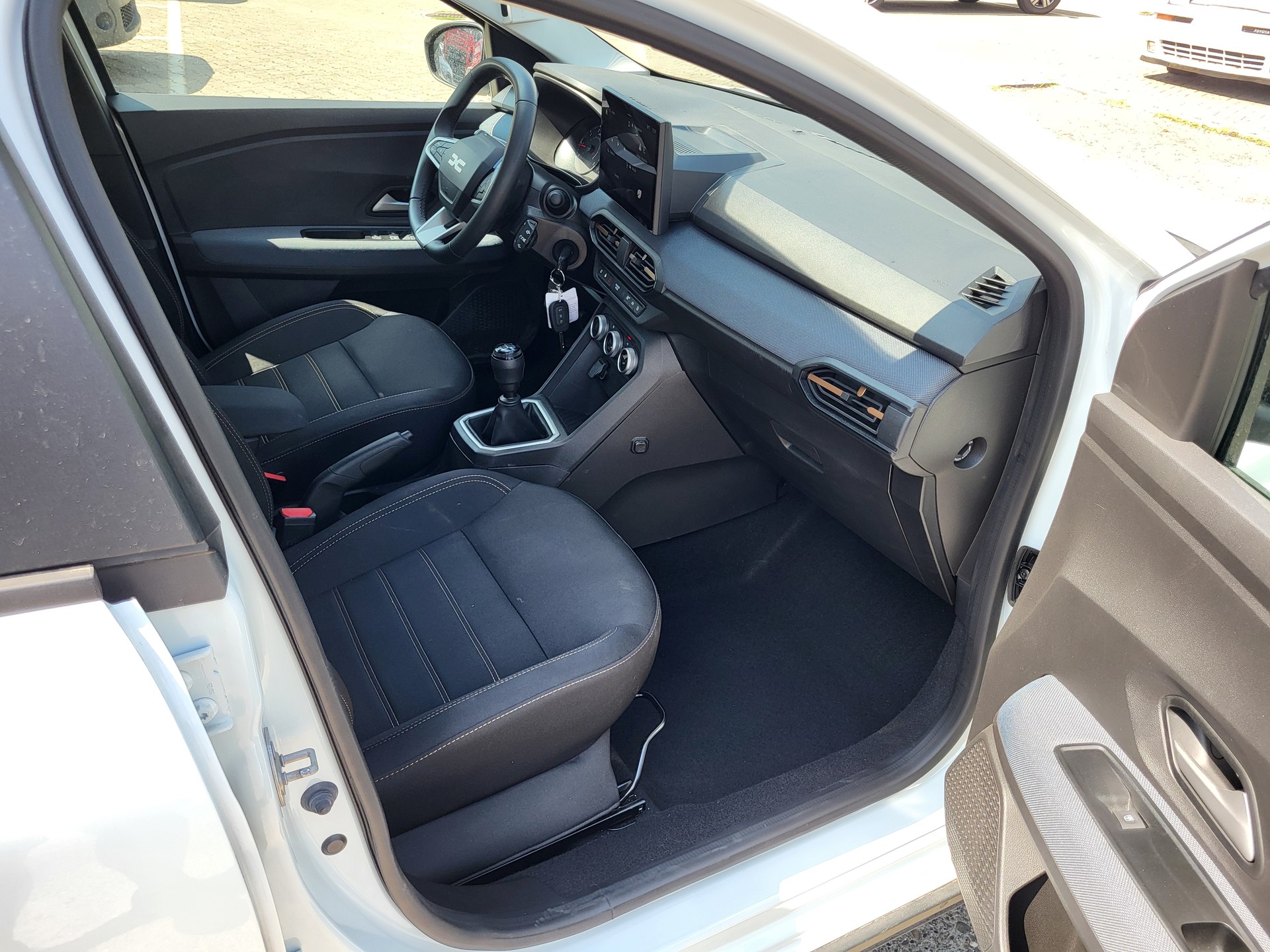 DACIA Sandero Stepway TCe 110 Extreme-image-8