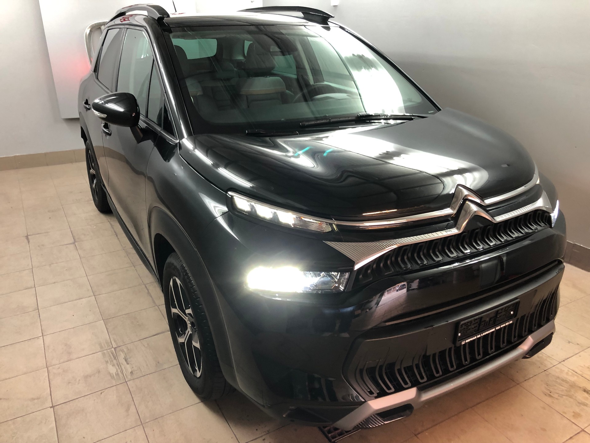 CITROEN C3 Aircross 1.2i PureTech Swiss Edition EAT6-image-2