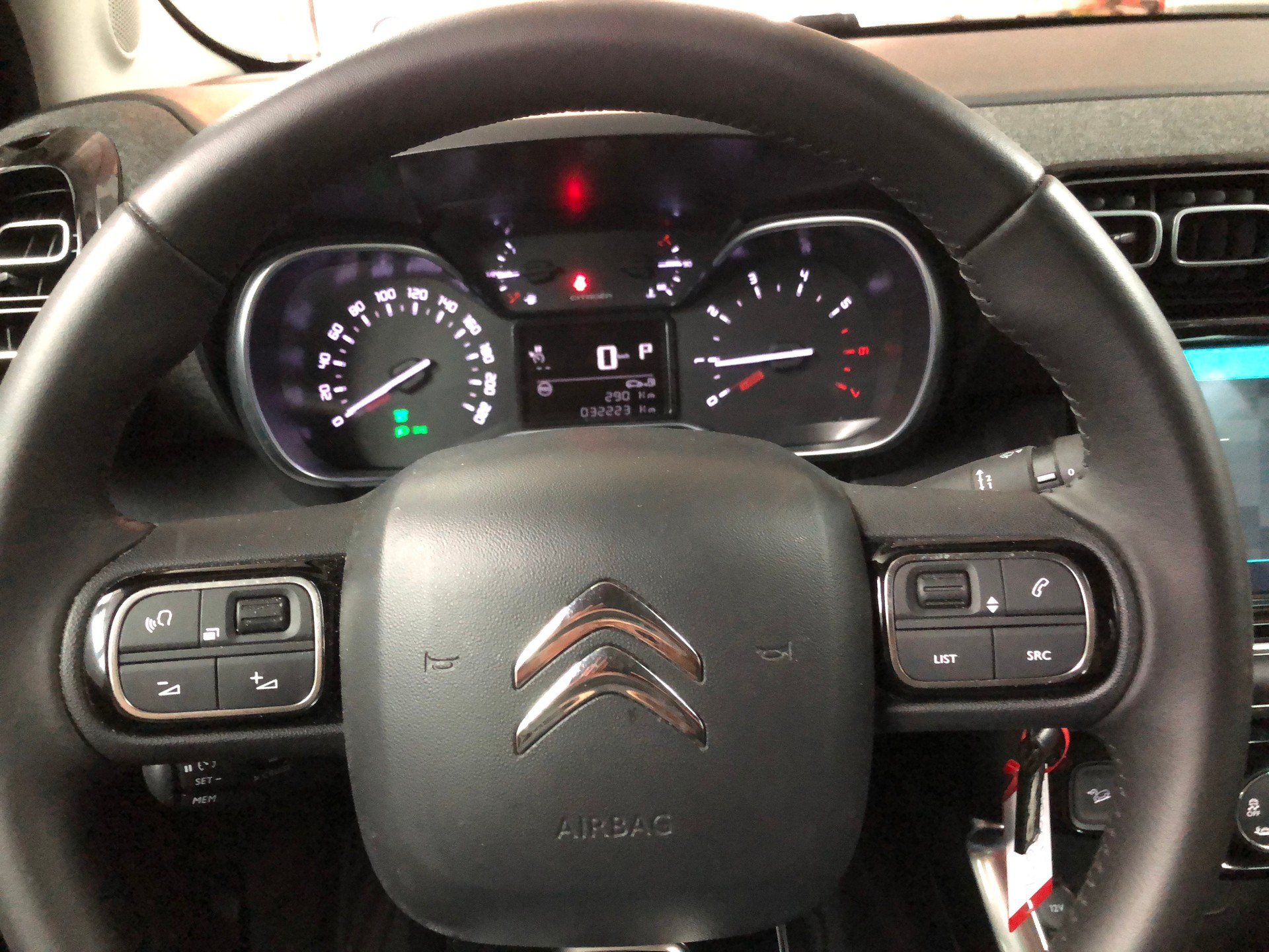 CITROEN C3 Aircross 1.2i PureTech Swiss Edition EAT6-image-12