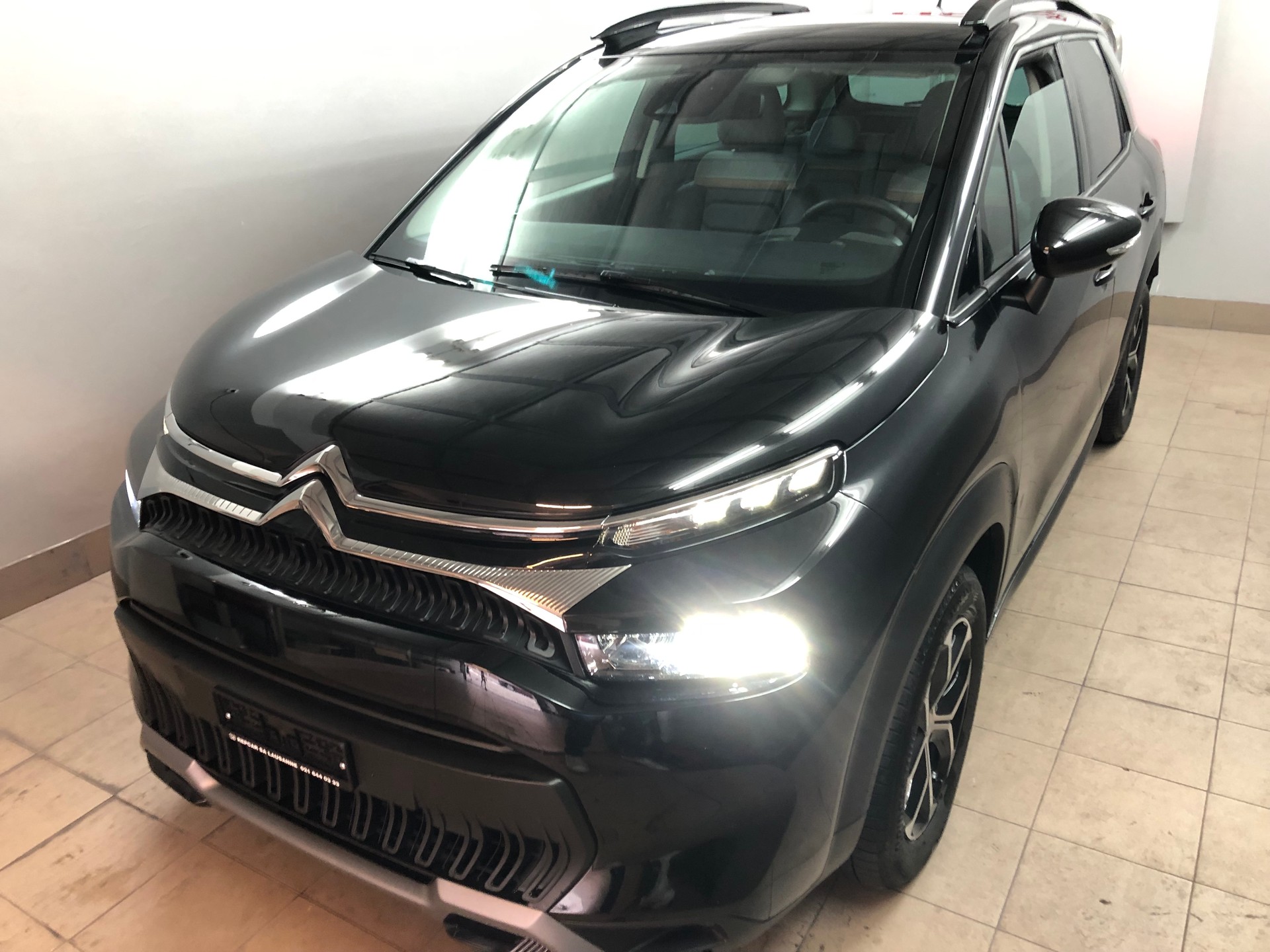 CITROEN C3 Aircross 1.2i PureTech Swiss Edition EAT6-image-1