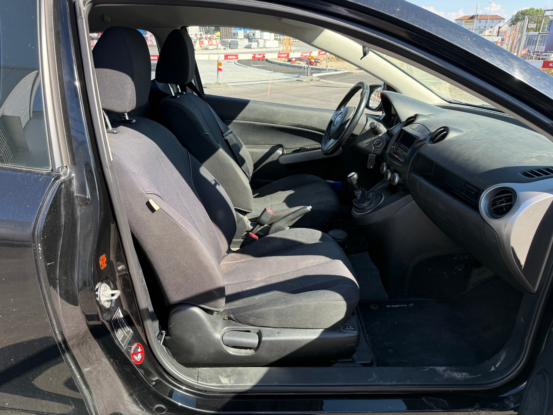 MAZDA 2 1.5i 16V Sport-image-11
