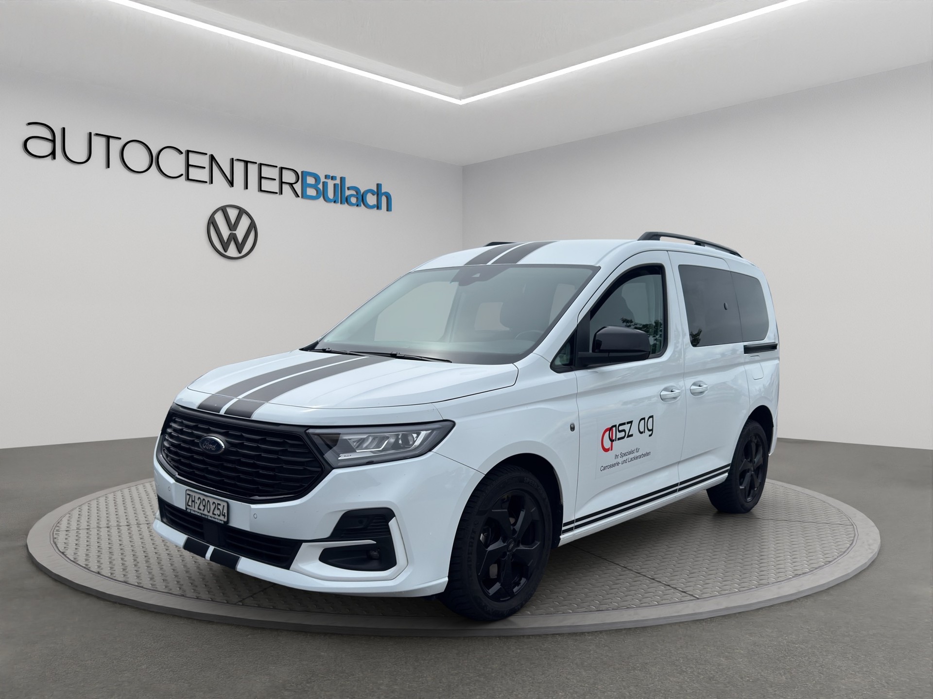 FORD Tourneo Connect 2.0 EcoBlue AWD Trend-image-0