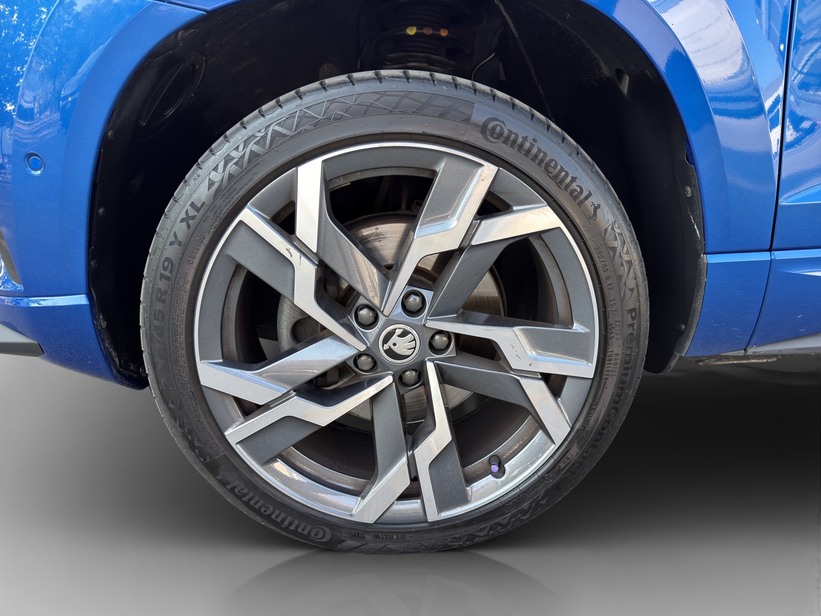 SKODA Karoq 2.0 TSI SportLine 4x4 DSG-image-14