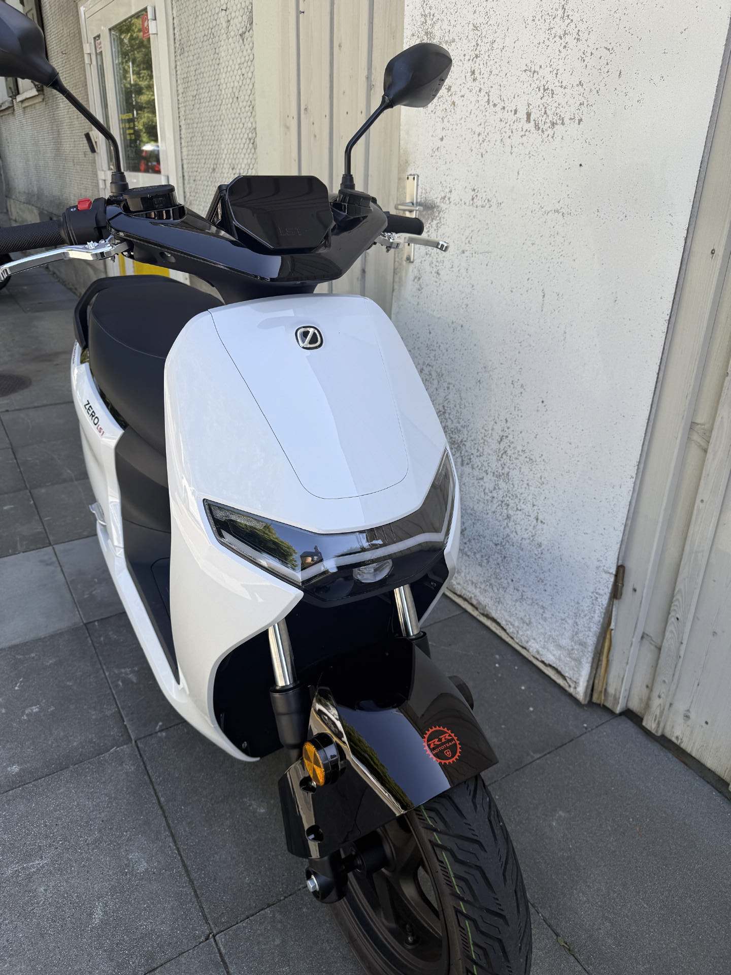 ZERO LS1-image-3