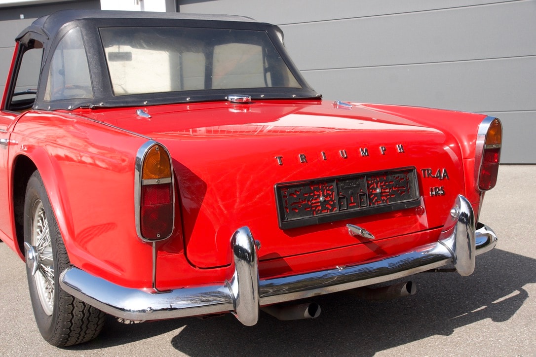 TRIUMPH TR4A IRS-image-9