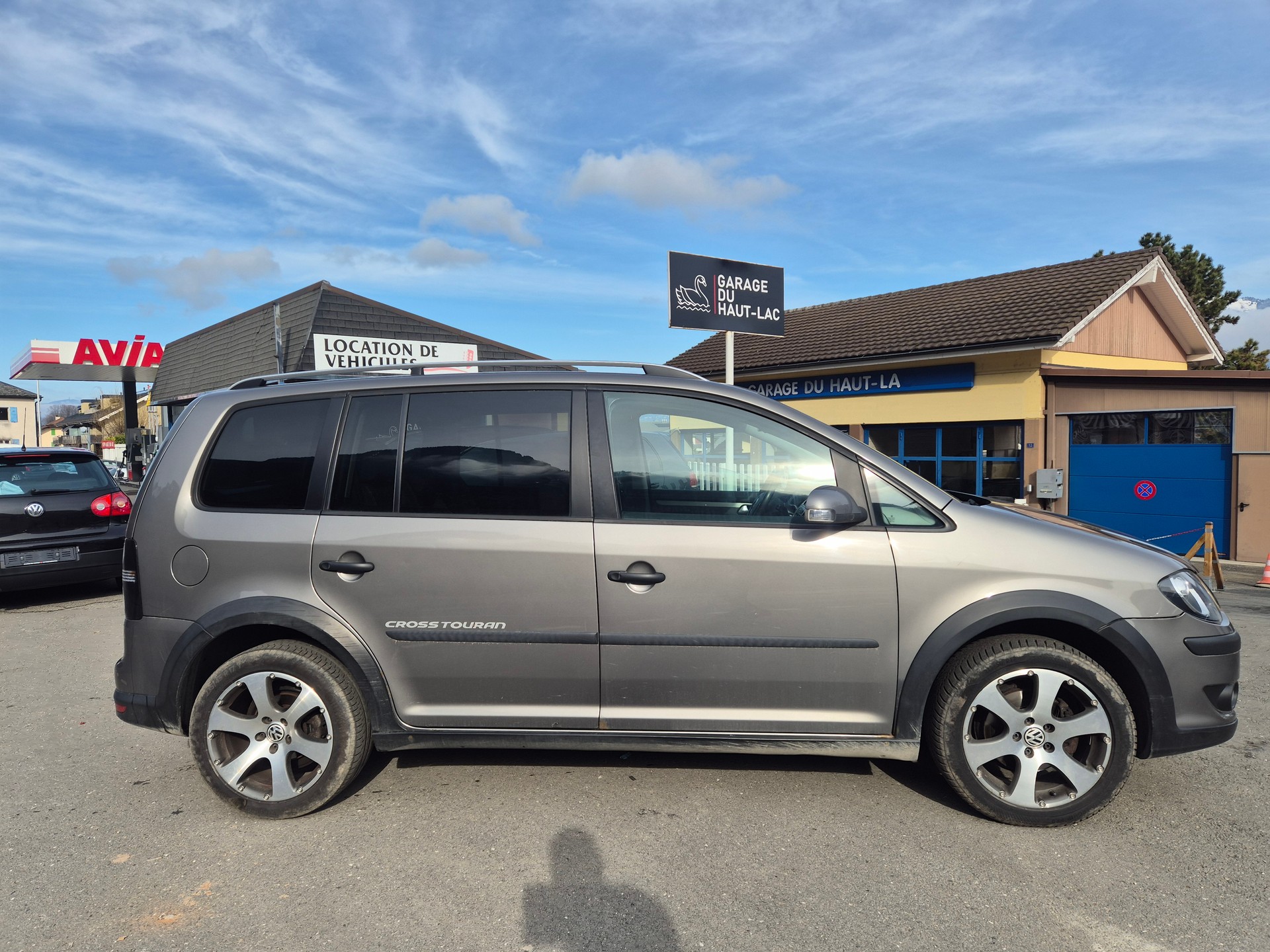 VW CrossTouran 1.4 TSI-image-2