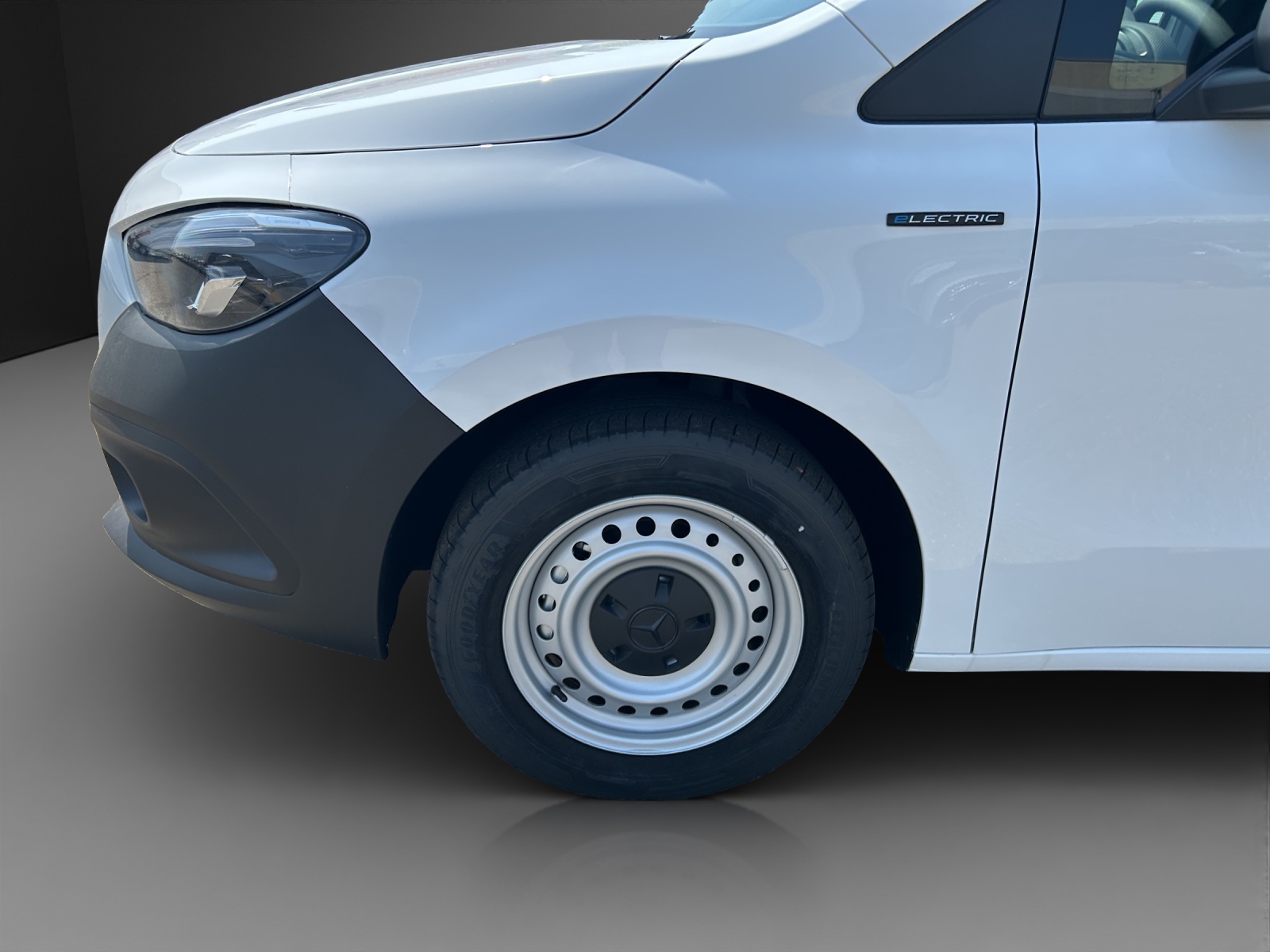 MERCEDES-BENZ eCitan 45kWh Base Lang-image-12