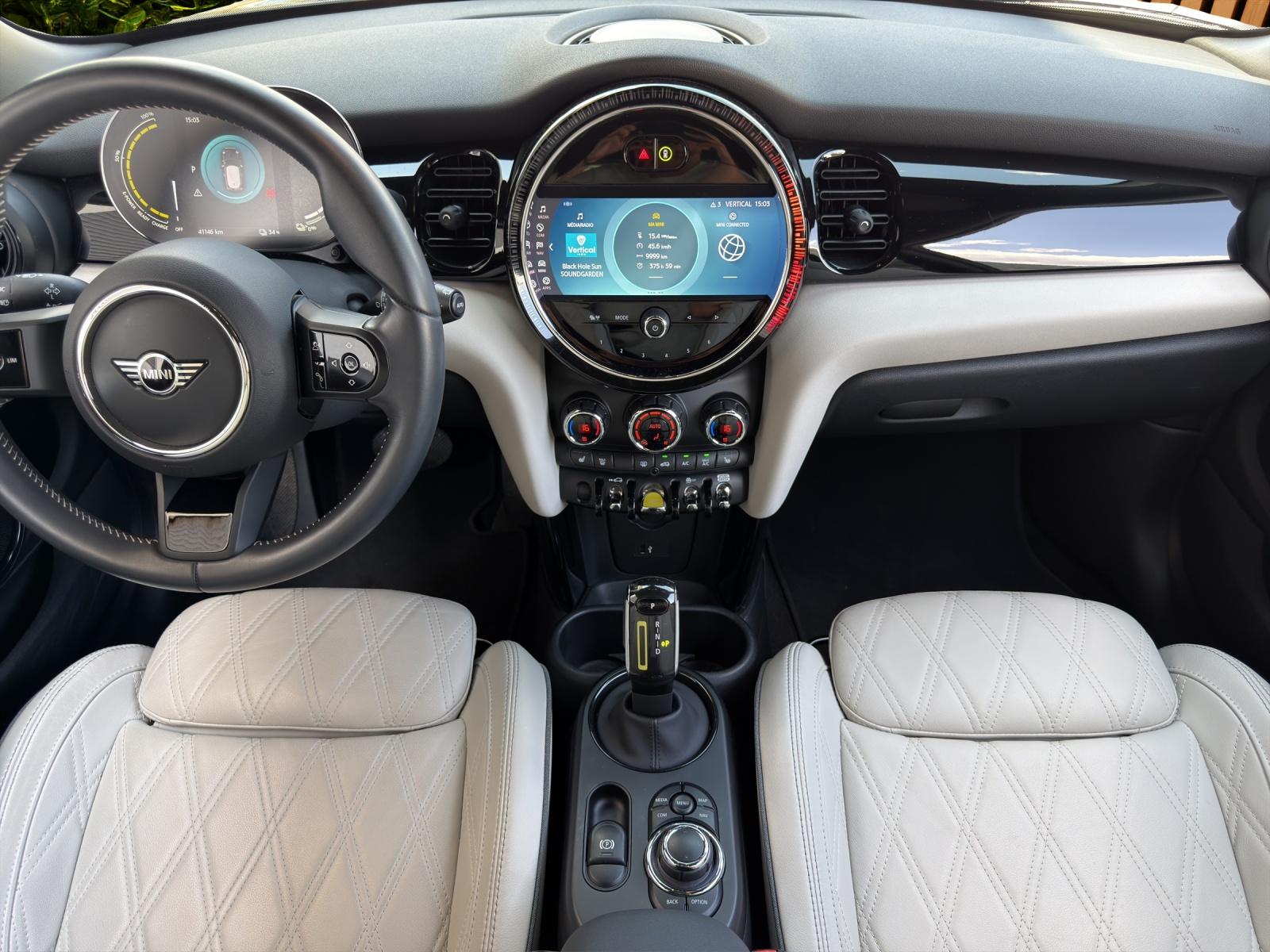 MINI Cooper SE (CH) 🔋-image-11