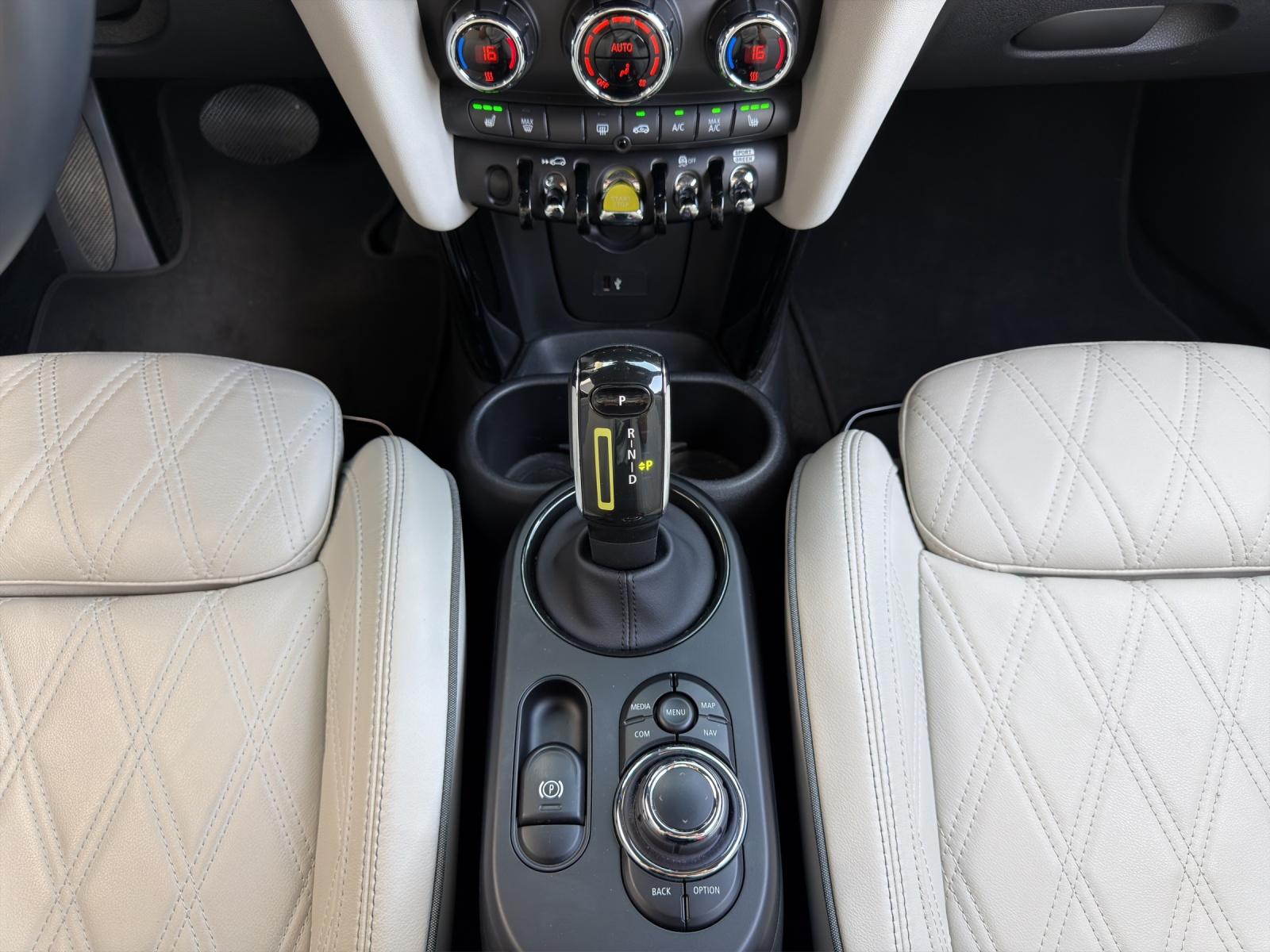 MINI Cooper SE (CH) 🔋-image-14